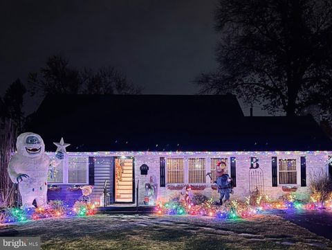 111 N BEND TERRACE GLEN BURNIE MD 21060