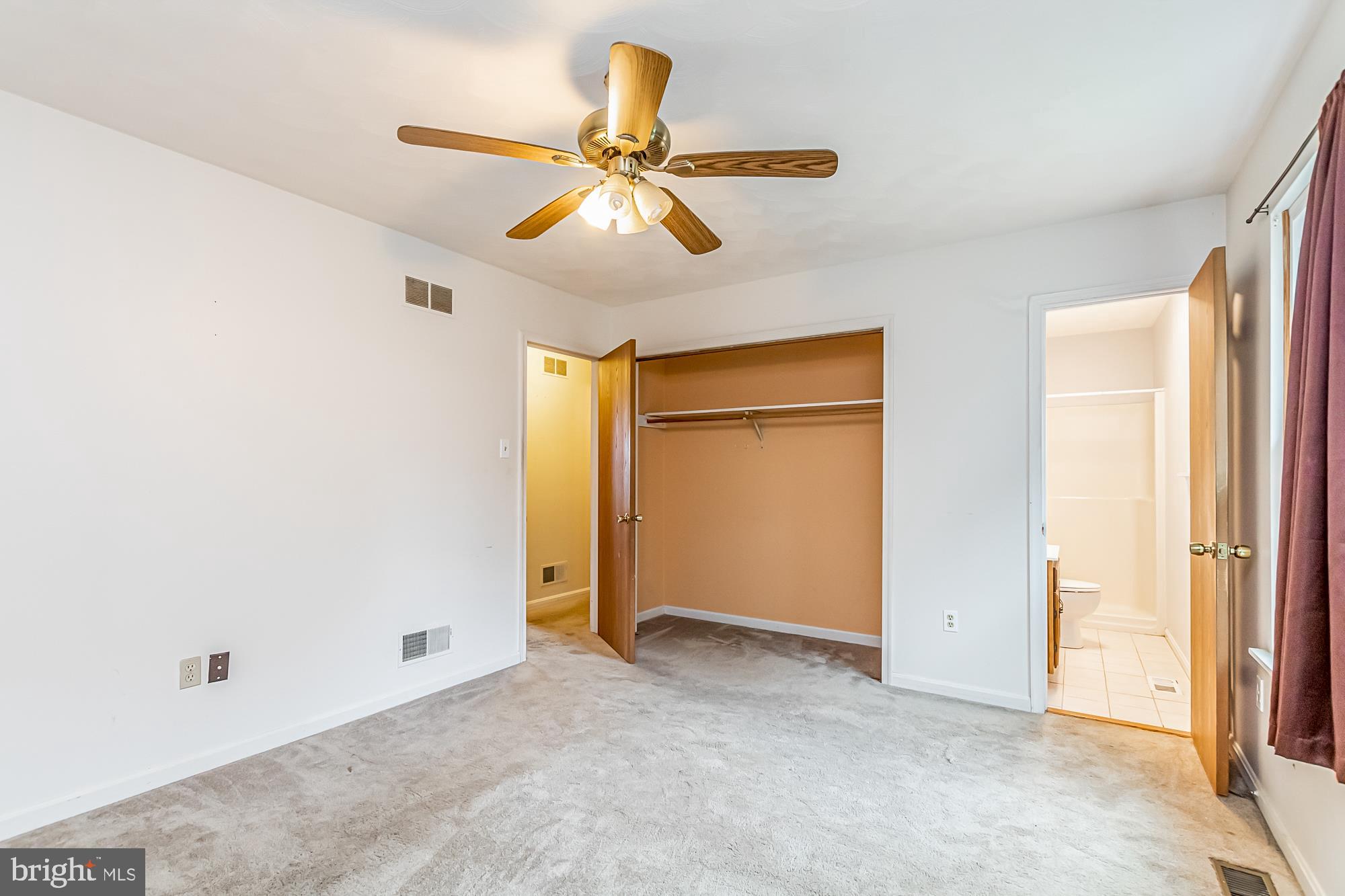 MANCHESTER FARMS - Residential