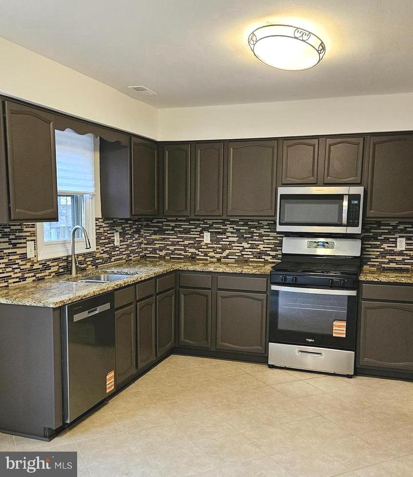 BALLANTRAYE - Residential