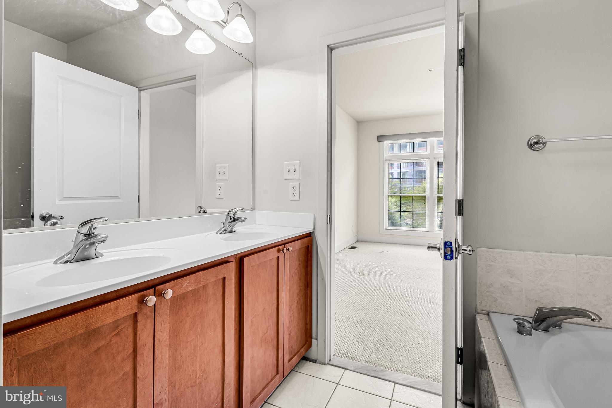 FELLS POINT HISTORIC DISTRICT - Residential