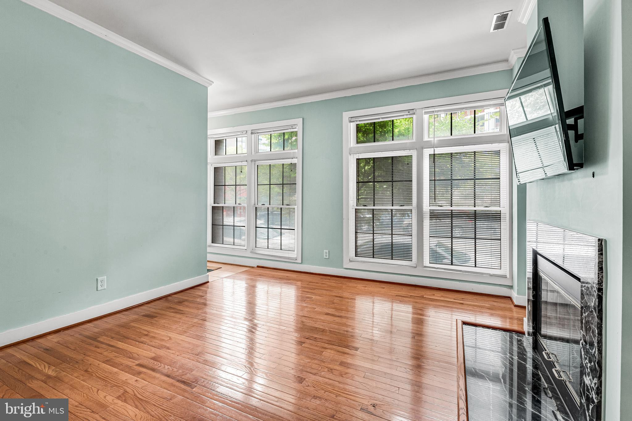 FELLS POINT HISTORIC DISTRICT - Residential