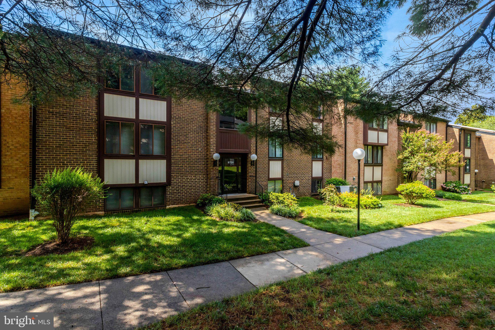 9731 KINGS CROWN COURT 201