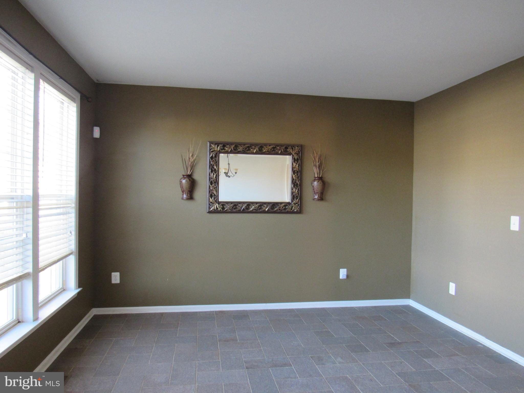 ORANGE ESTATES - Residential