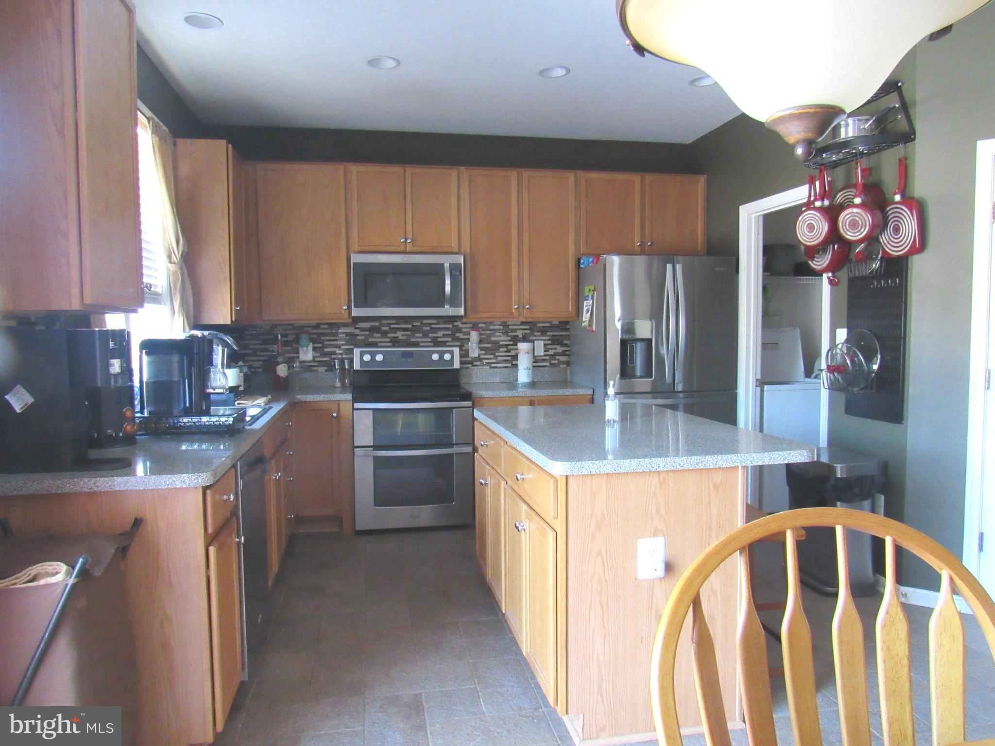 ORANGE ESTATES - Residential