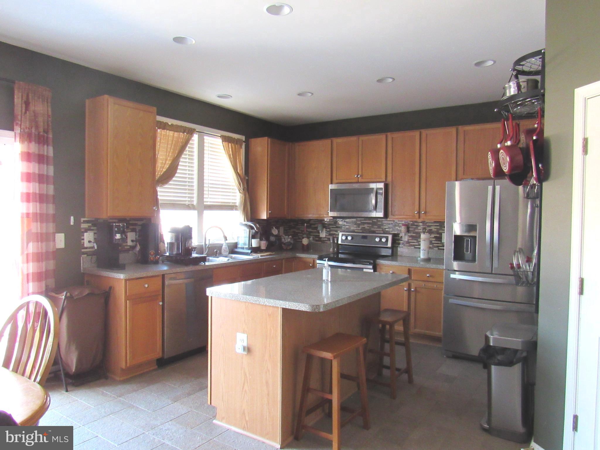 ORANGE ESTATES - Residential