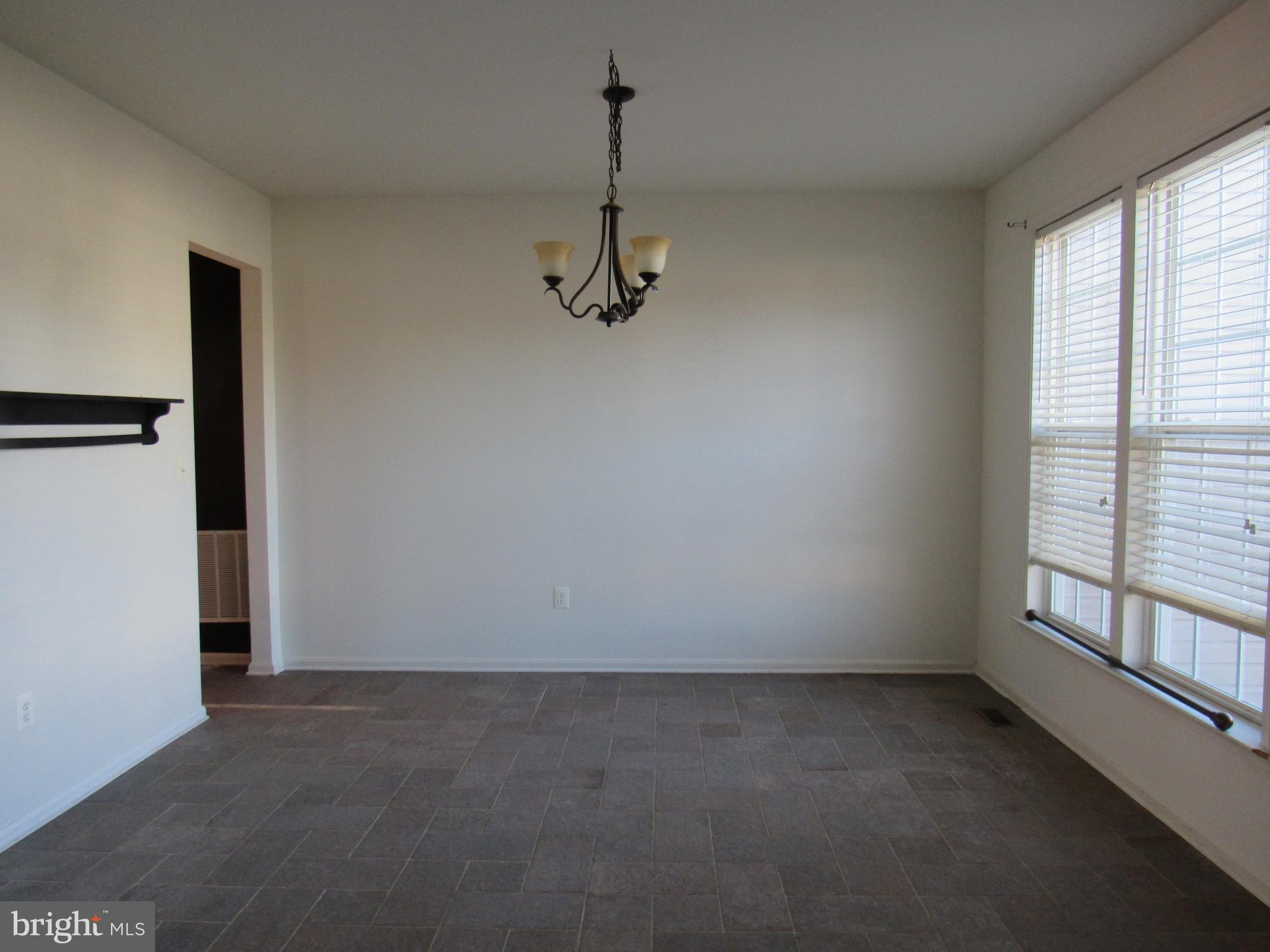 ORANGE ESTATES - Residential