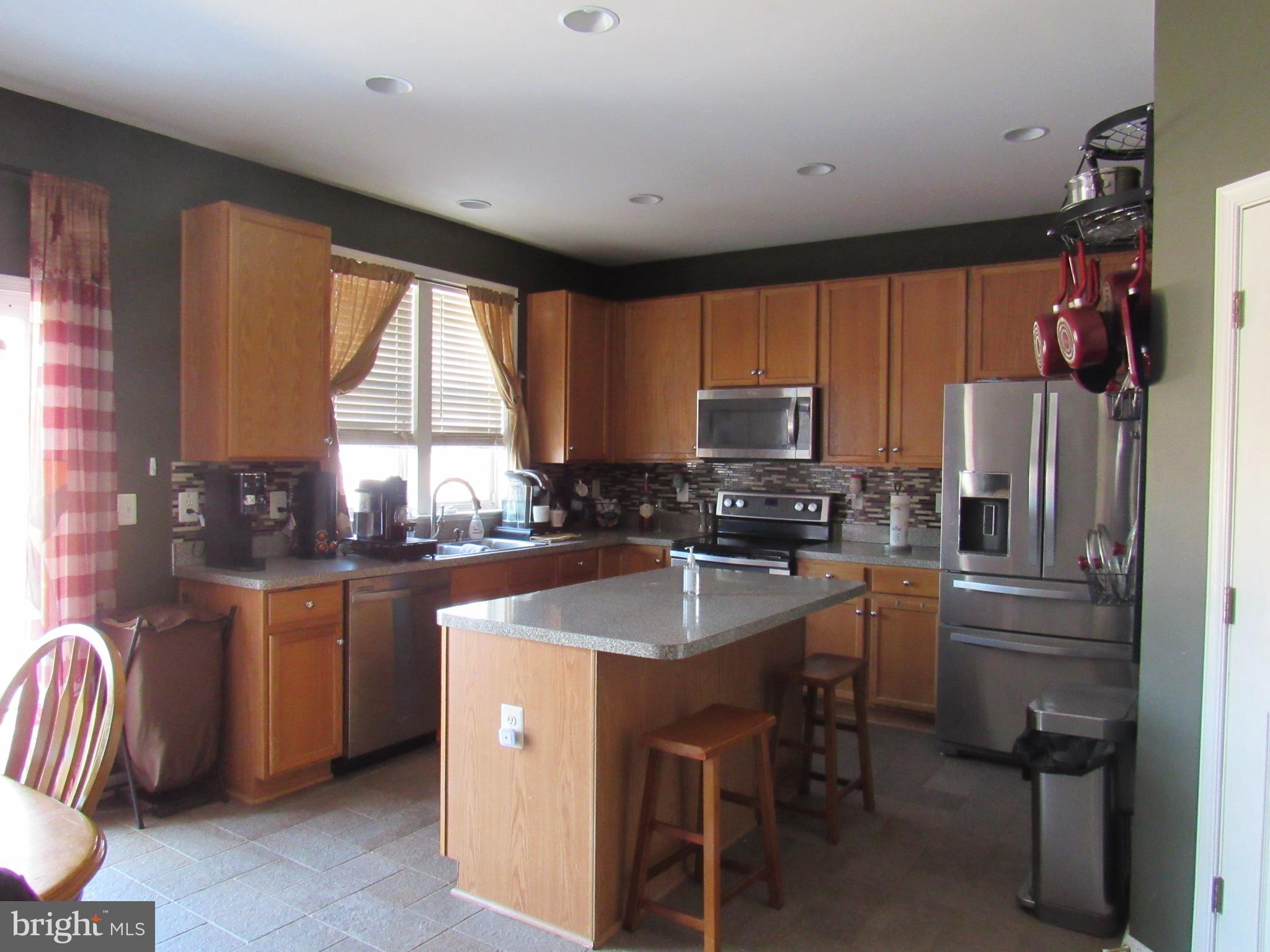 ORANGE ESTATES - Residential