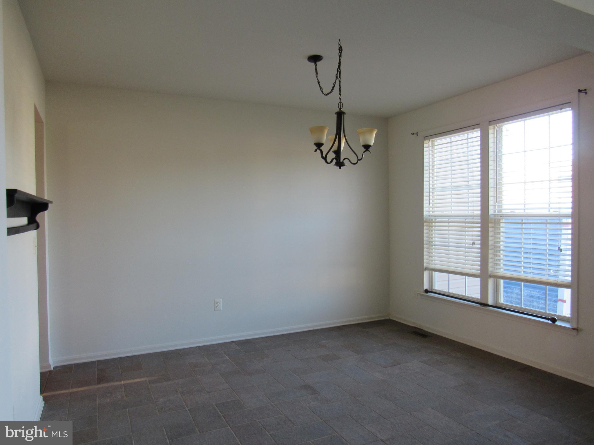 ORANGE ESTATES - Residential