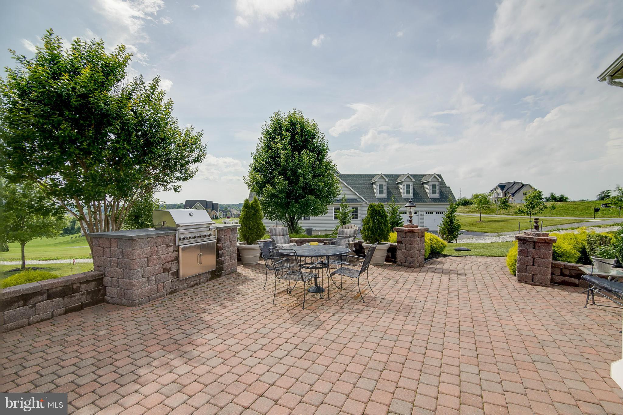 POOL RIDGE - Residential