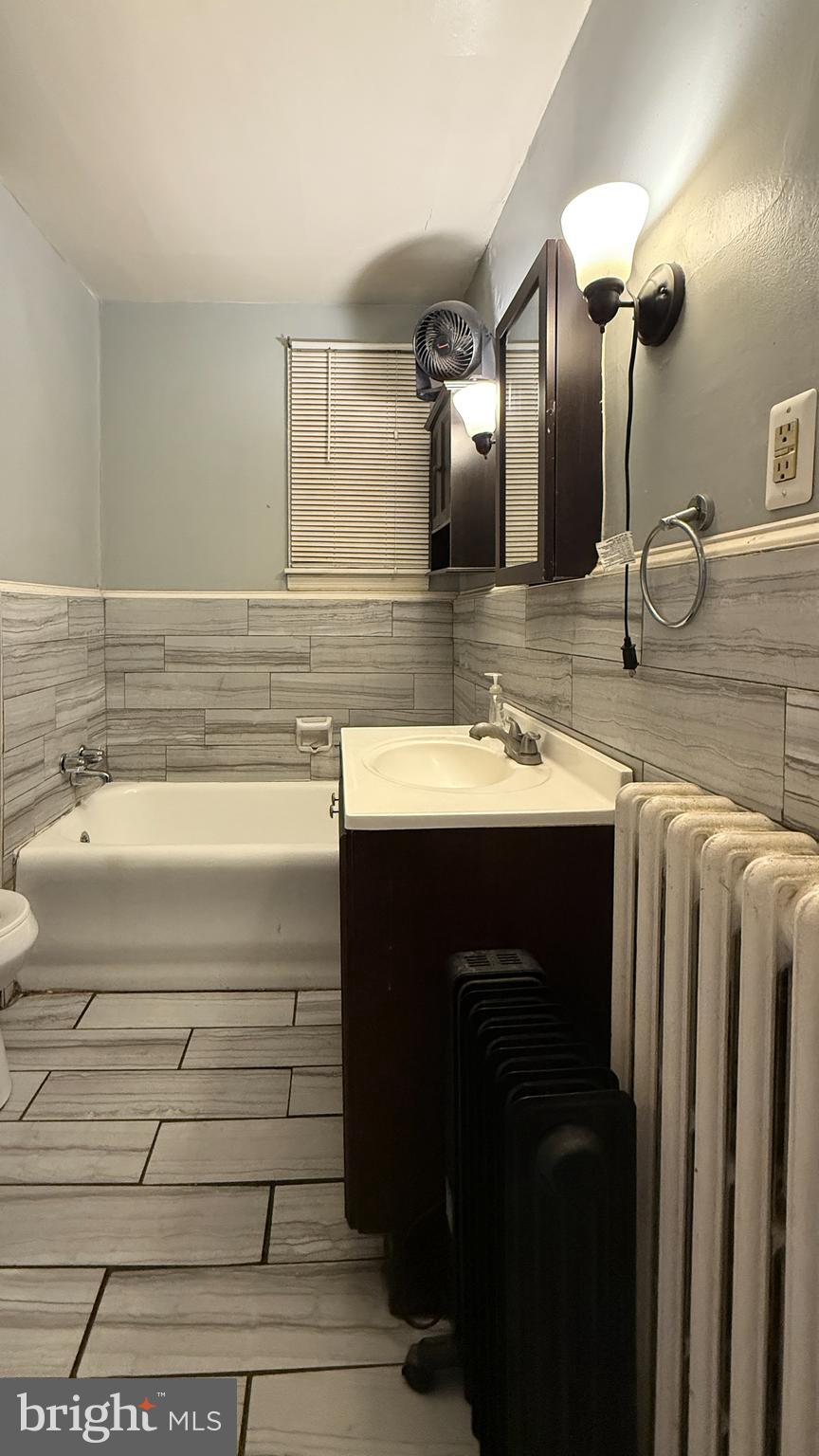 WEST OAK LANE - Residential