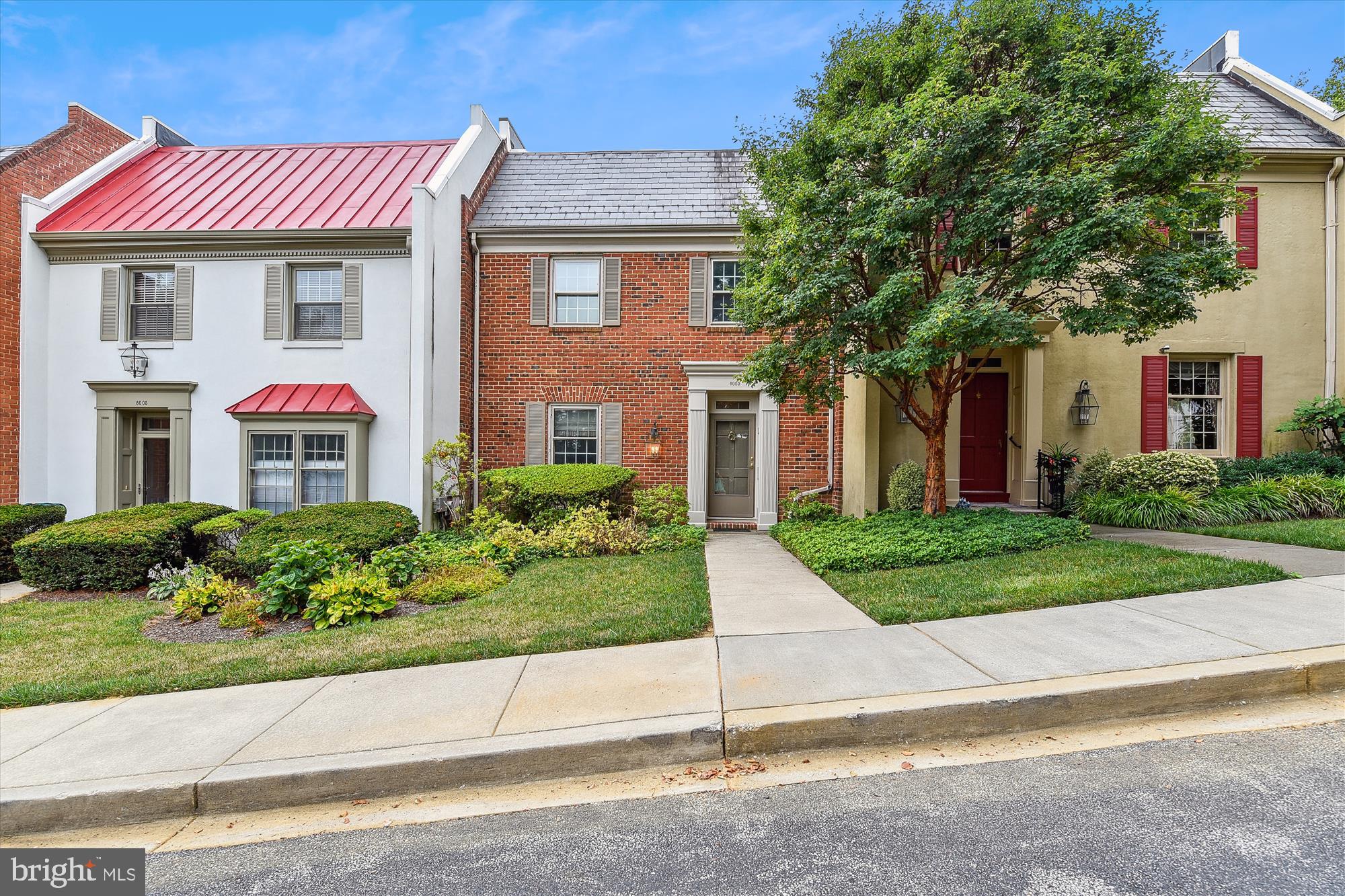 THORNTON WOOD - Residential