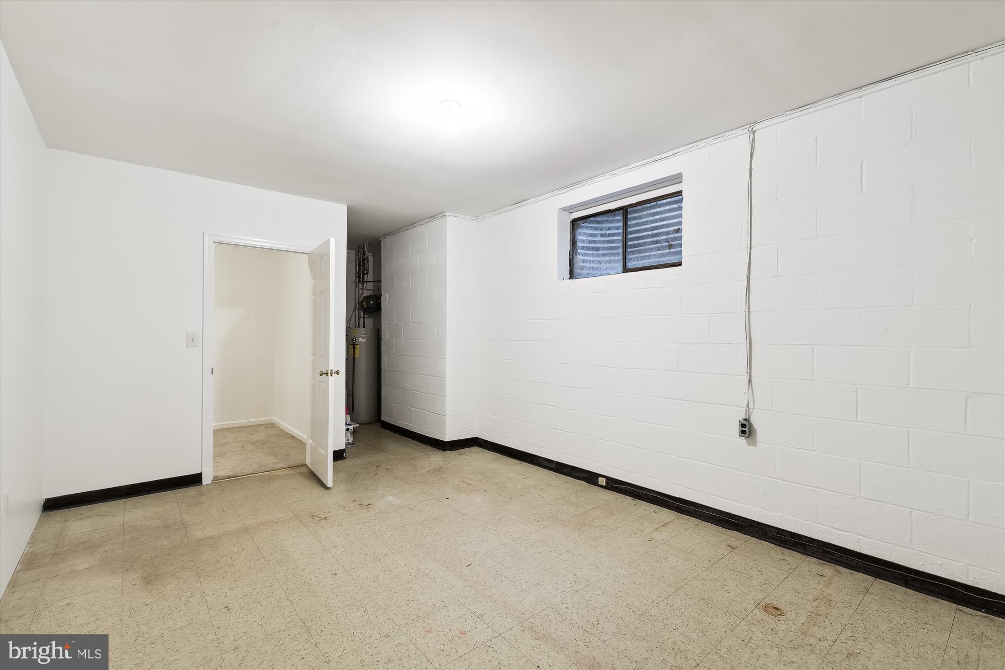 THORNTON WOOD - Residential