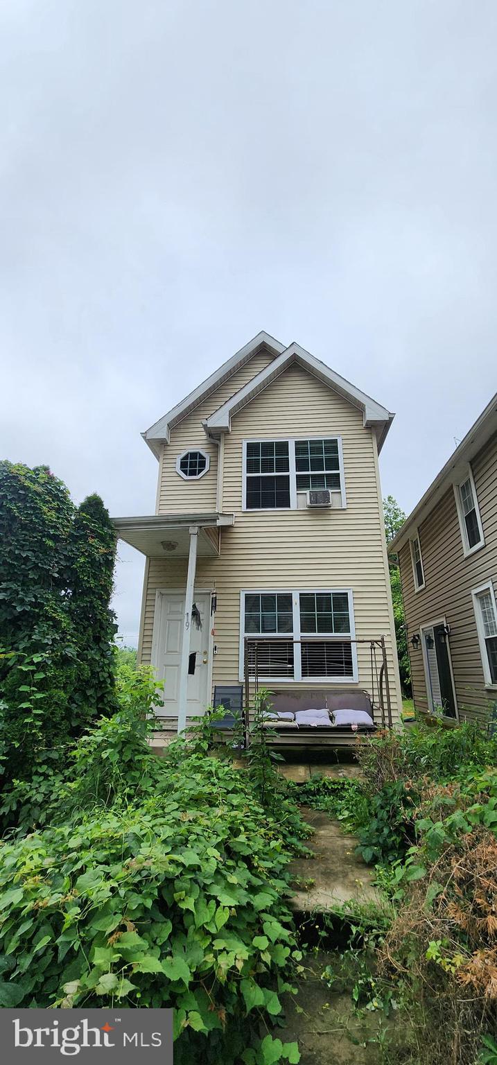 19 VIRGINIA AVENUE