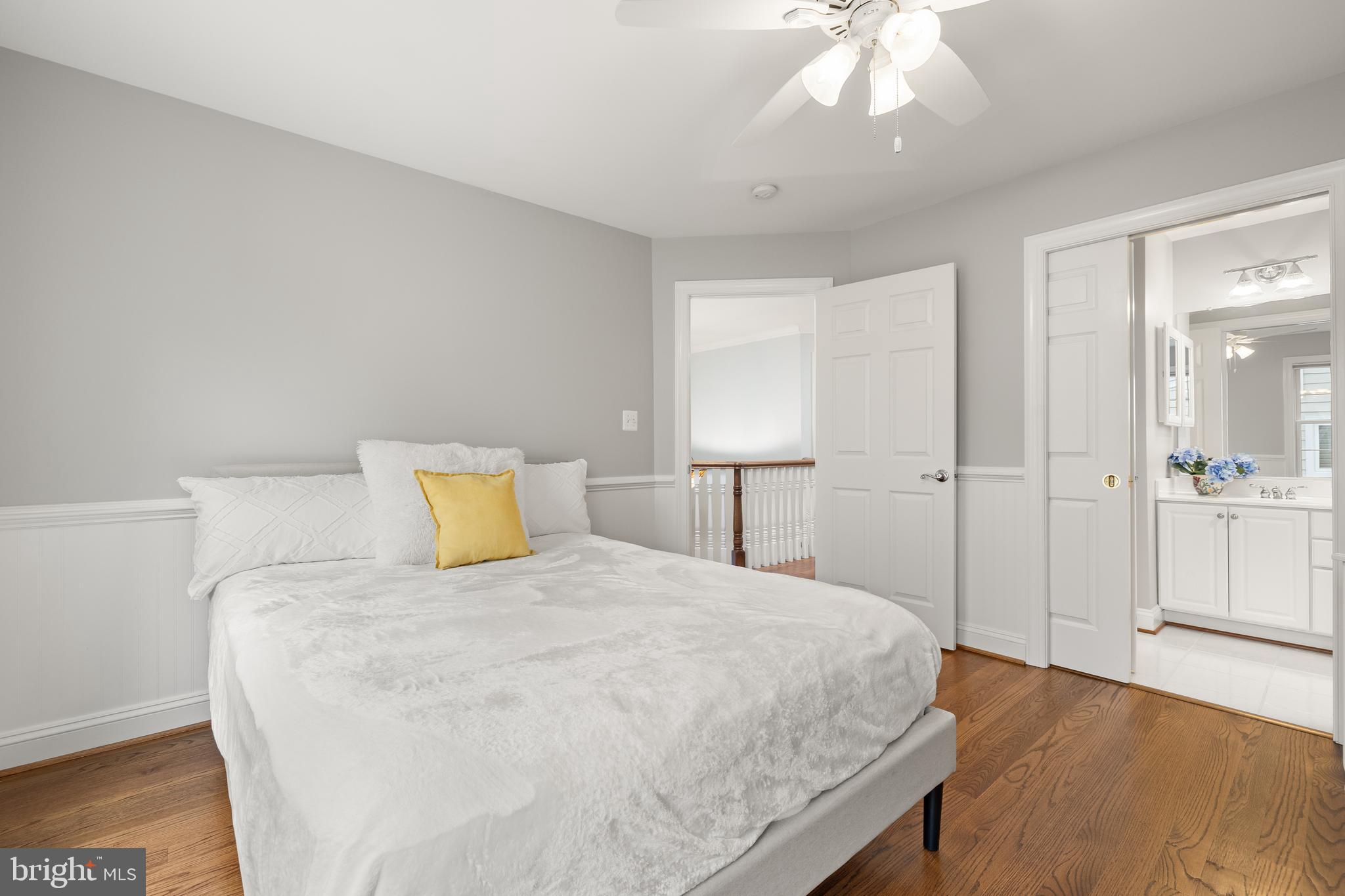 OVER LEE KNOLLS - Residential