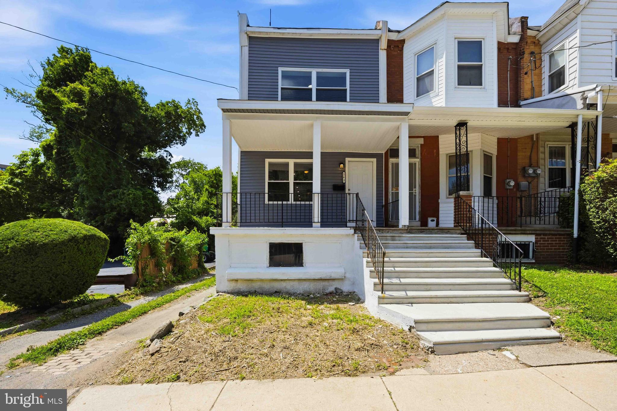 263 W DUVAL STREET