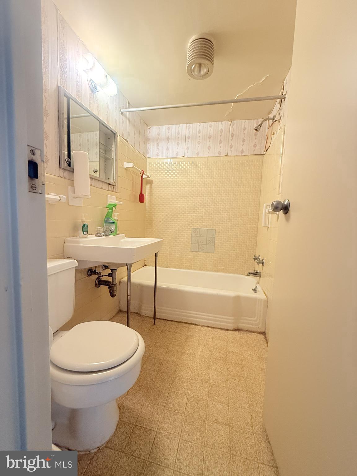 GROSVENOR PARK - Residential