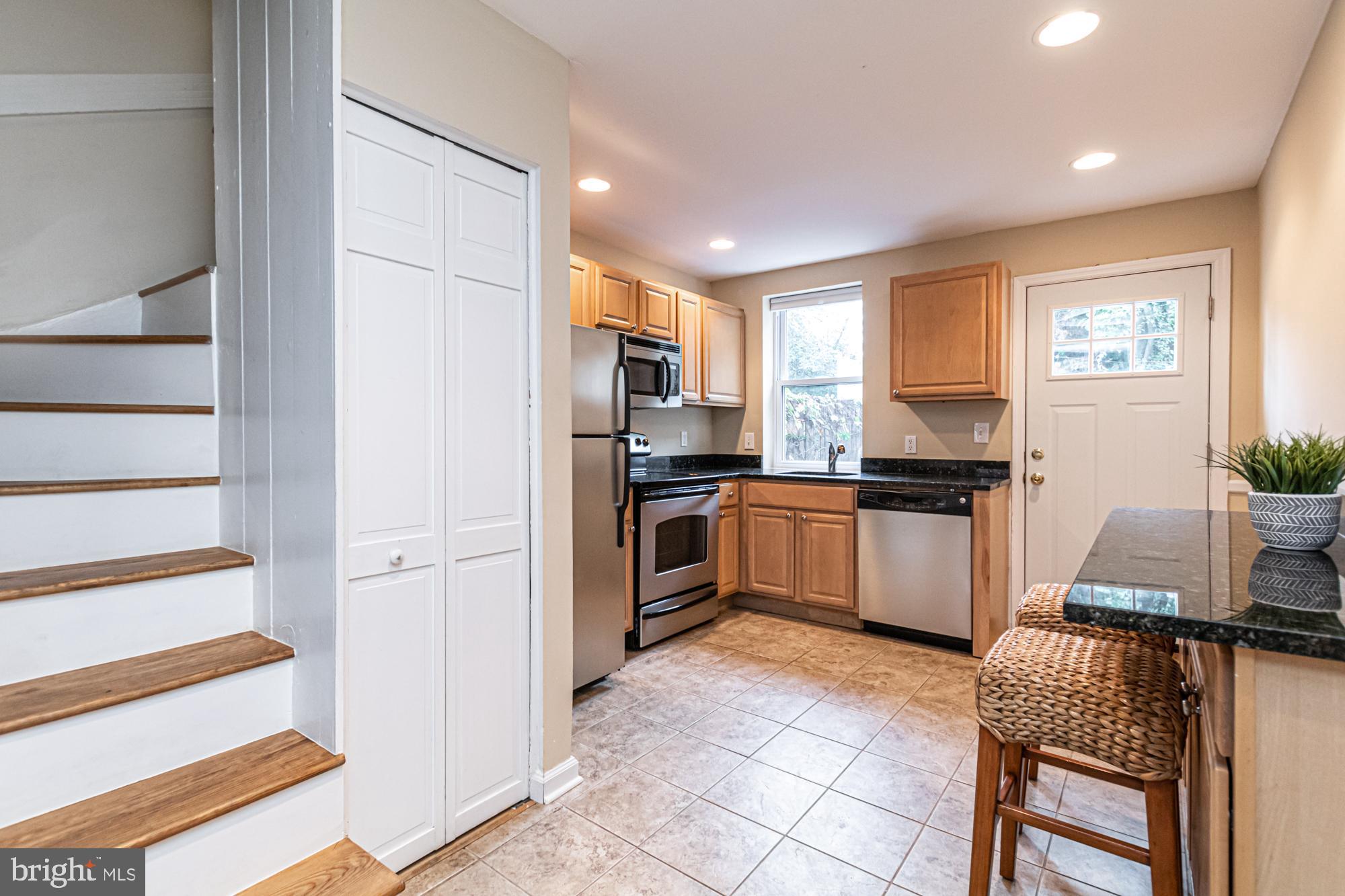 FEDERAL HILL HISTORIC DISTRICT - Residential Lease