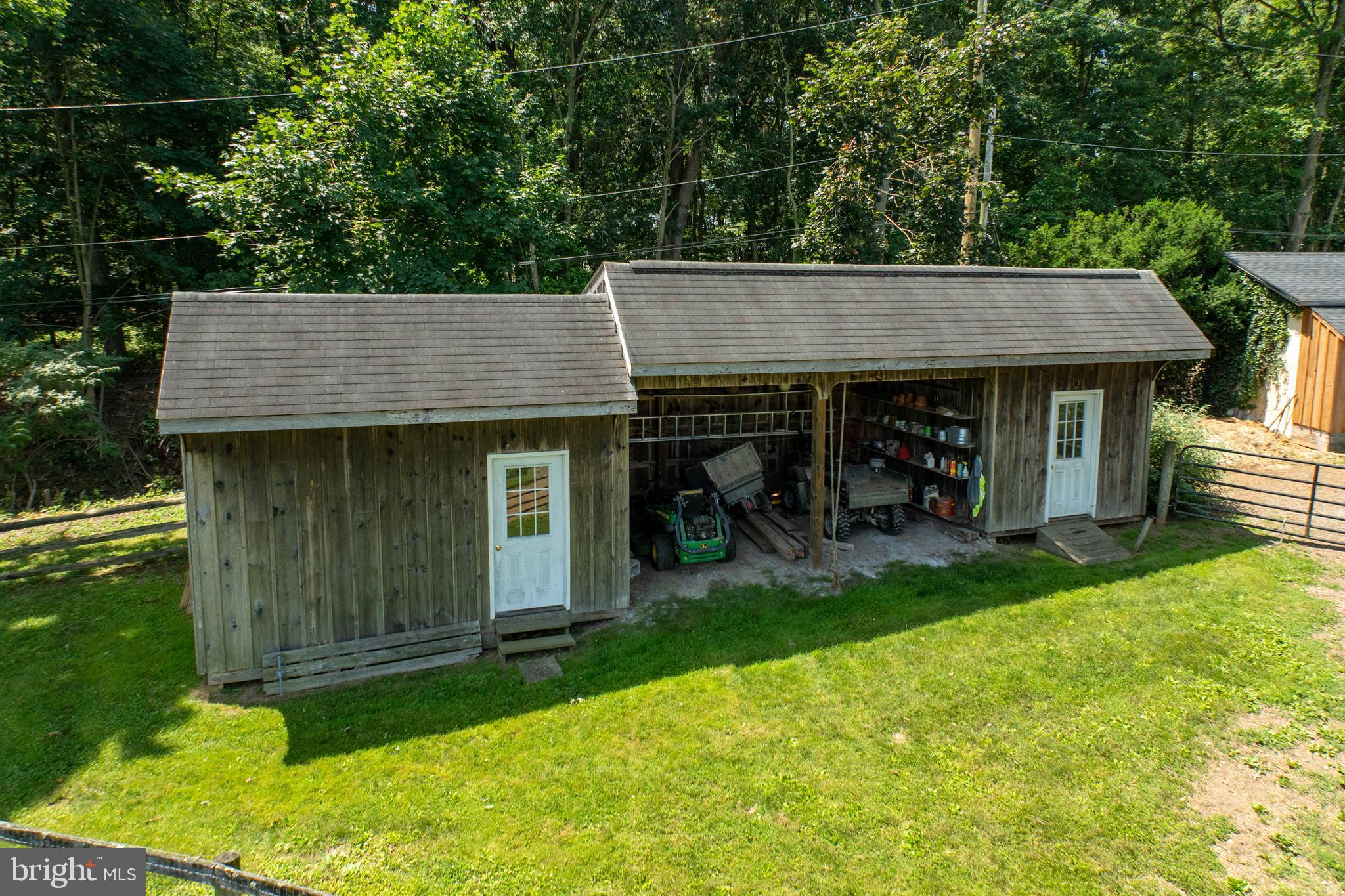 CHESHIRE HUNT - Residential