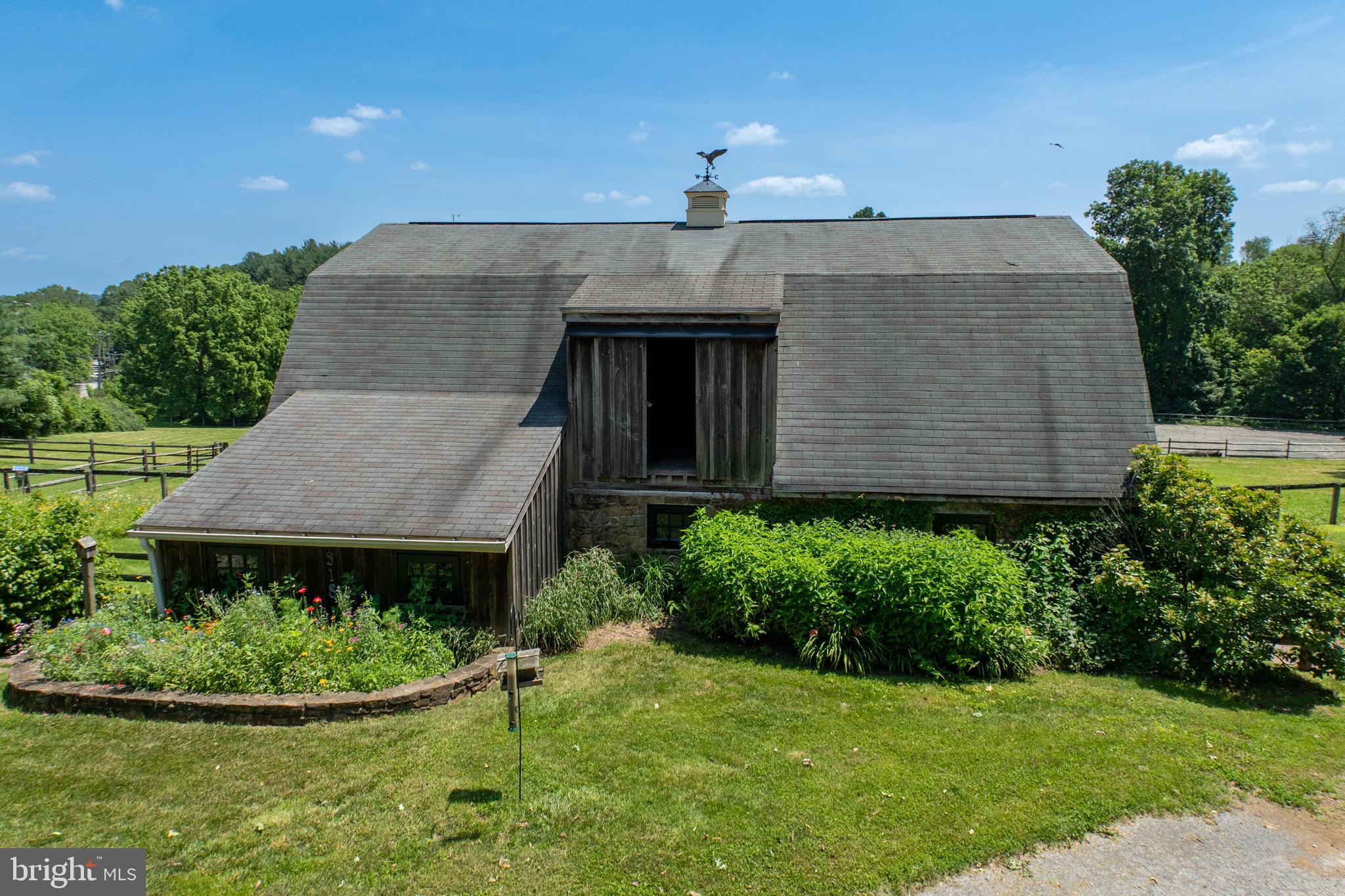 CHESHIRE HUNT - Residential