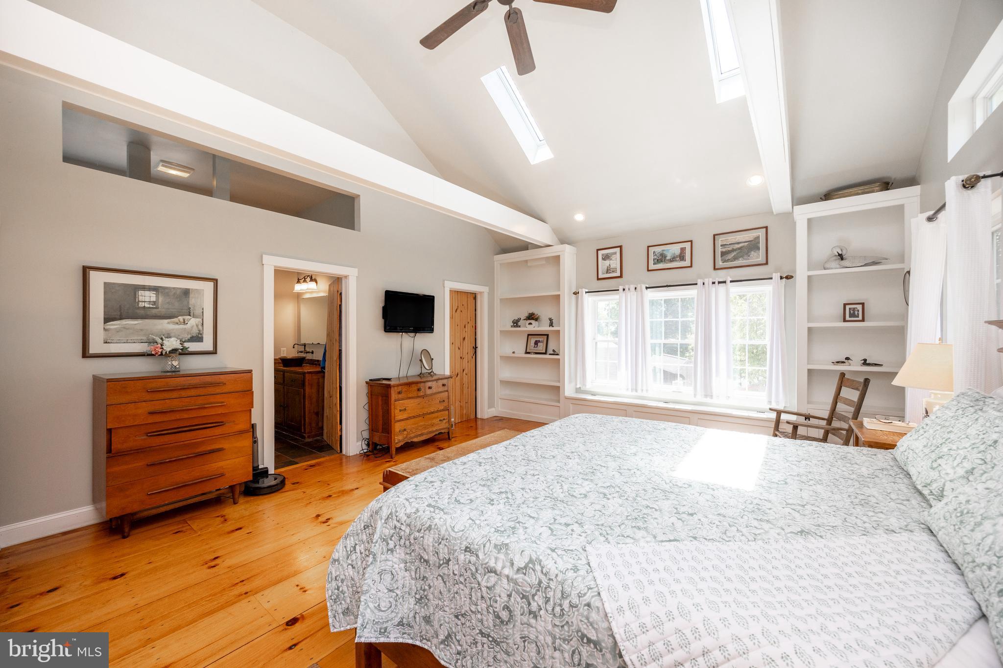 CHESHIRE HUNT - Residential