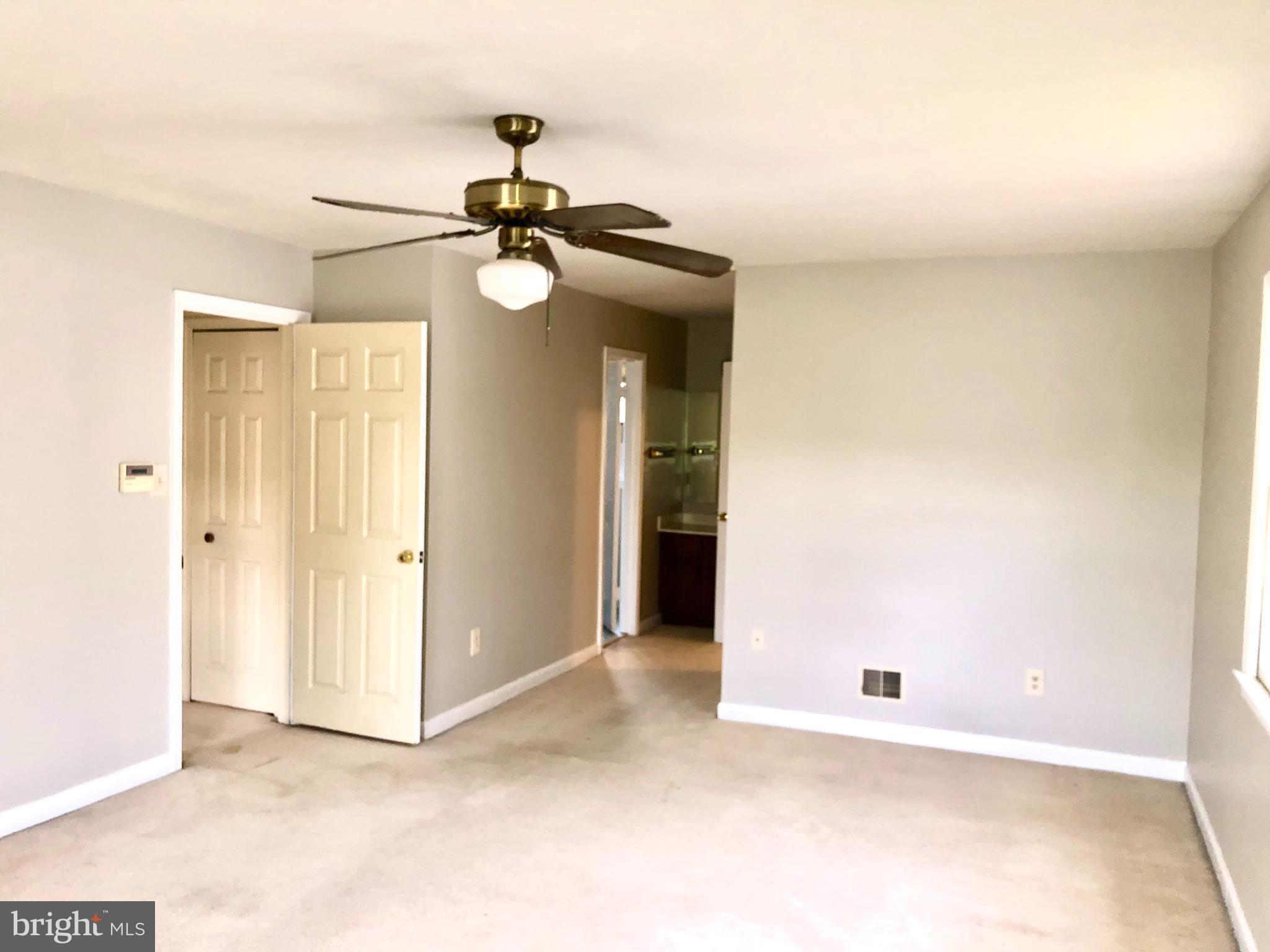 BROOKFIELD - Residential Lease