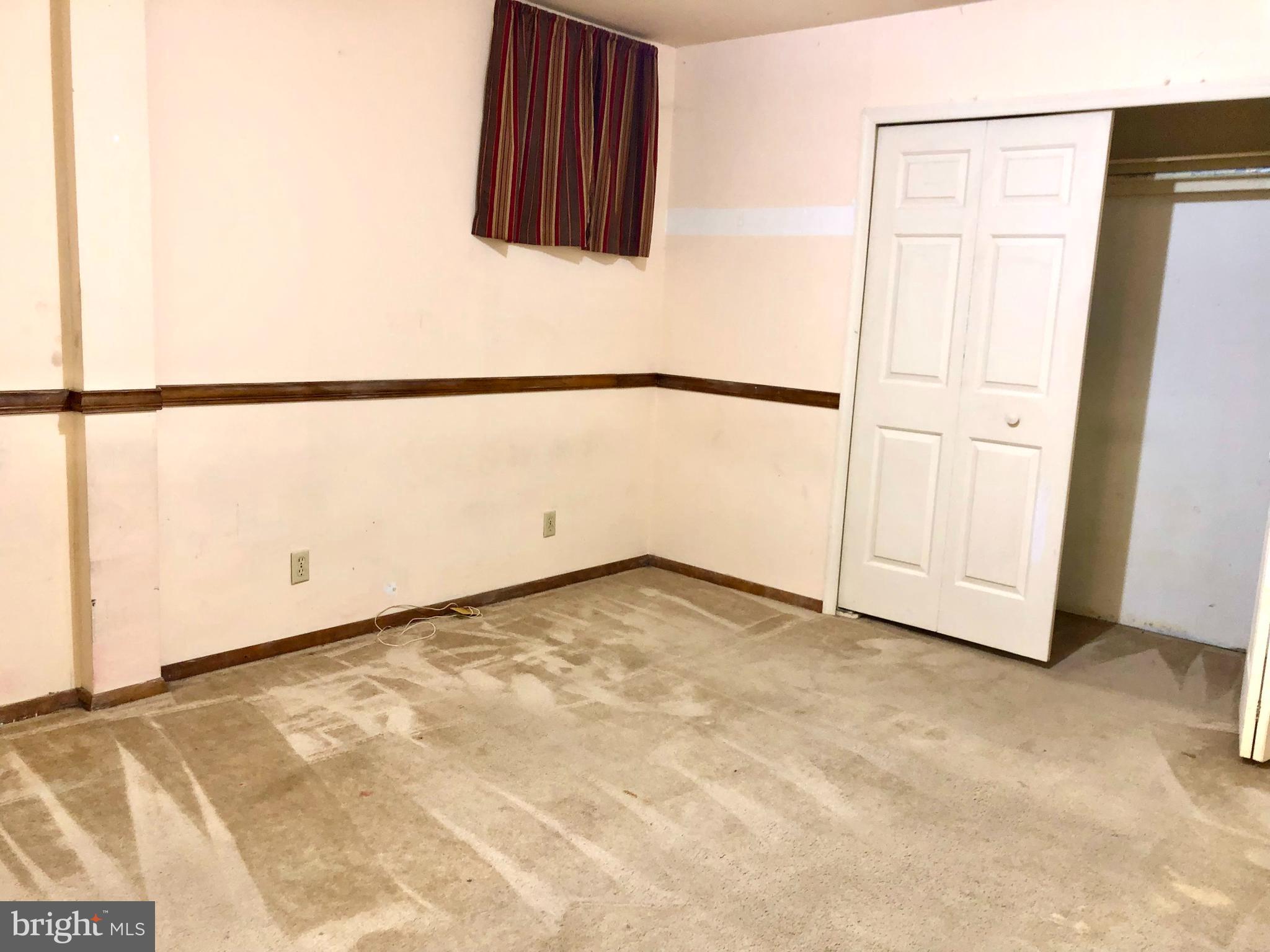 BROOKFIELD - Residential Lease