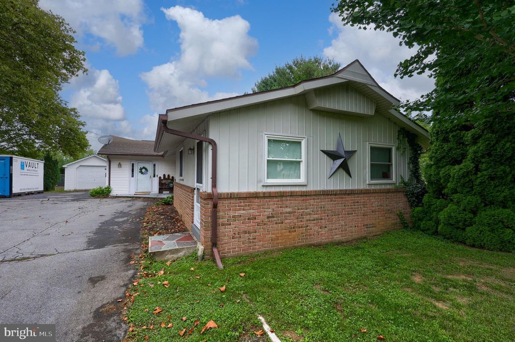 Photo of 1147 W Main Street, EPHRATA, PA 17522 (MLS # PALA2073364)