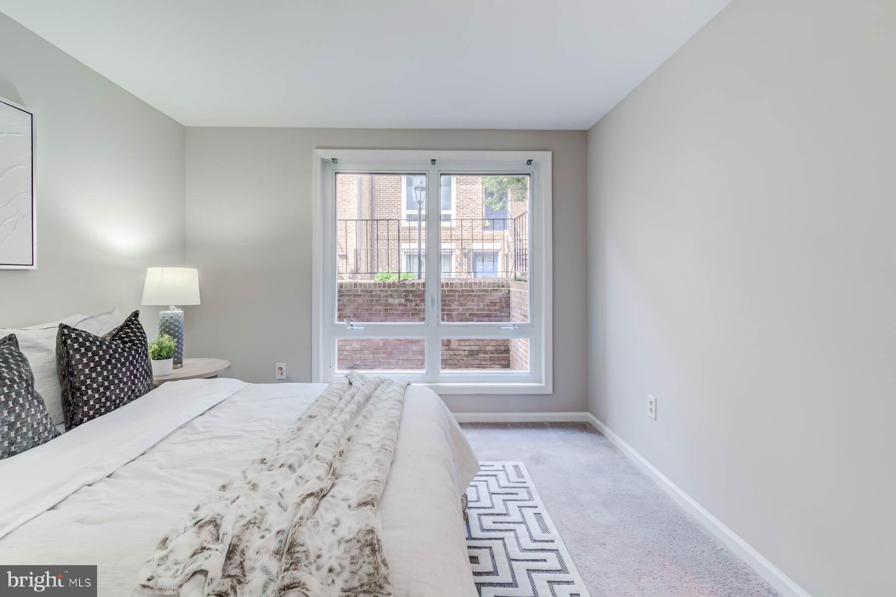 MAYWOOD MEWS - Residential