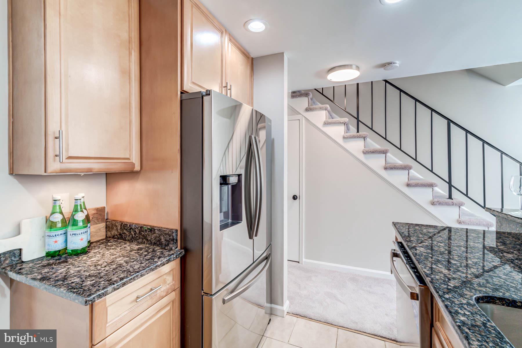 MAYWOOD MEWS - Residential