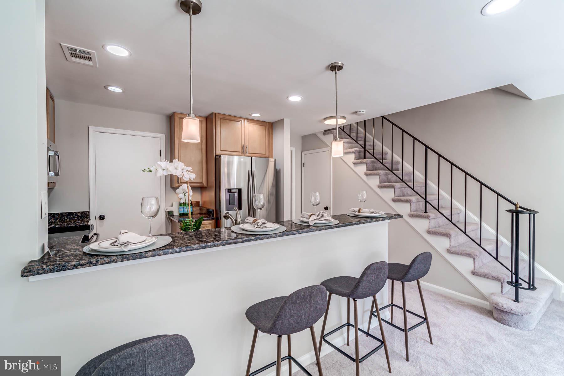 MAYWOOD MEWS - Residential