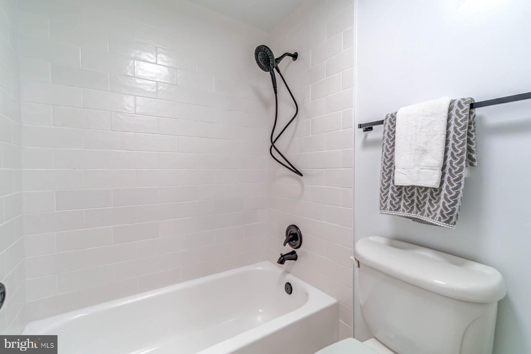 MAYWOOD MEWS - Residential