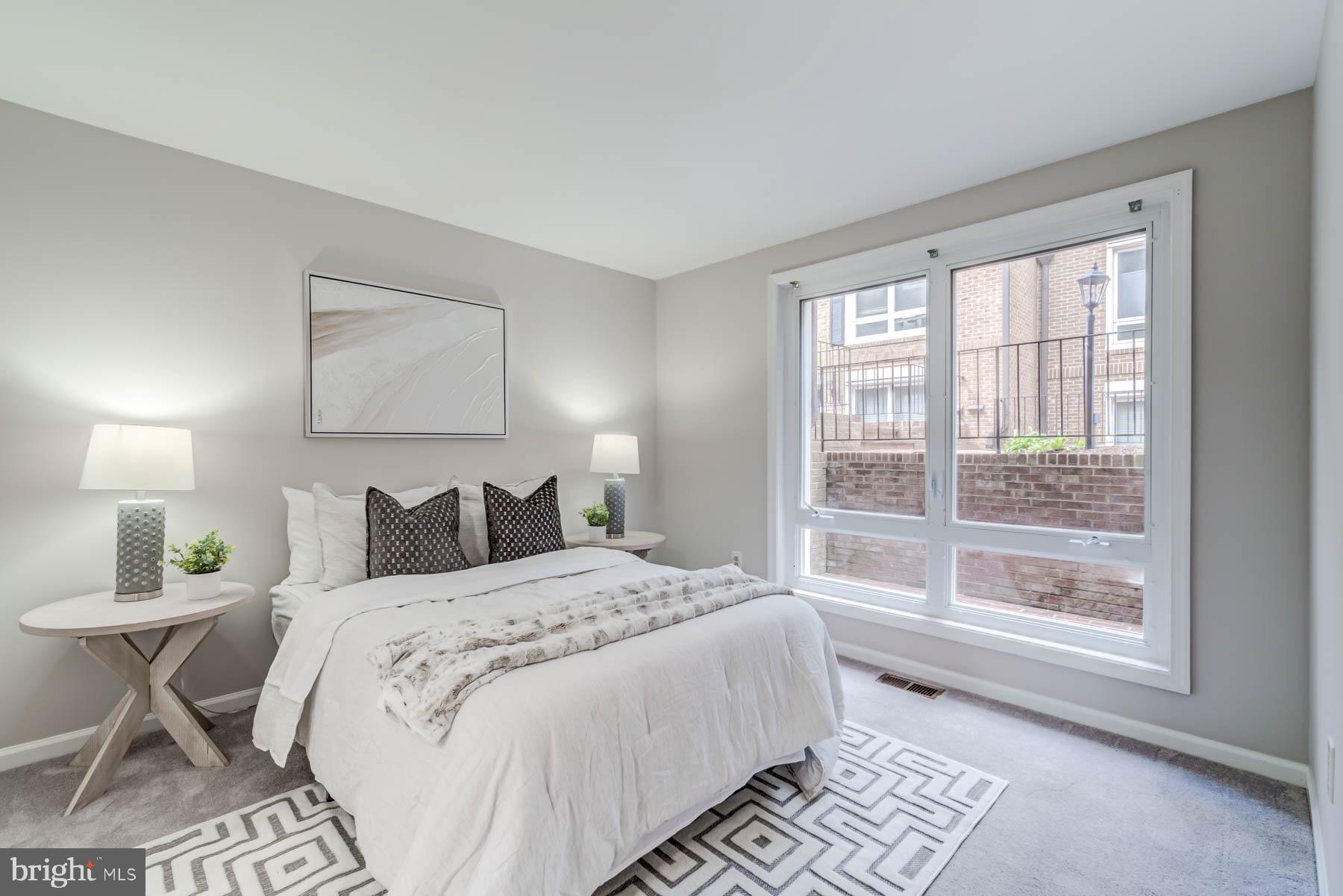 MAYWOOD MEWS - Residential