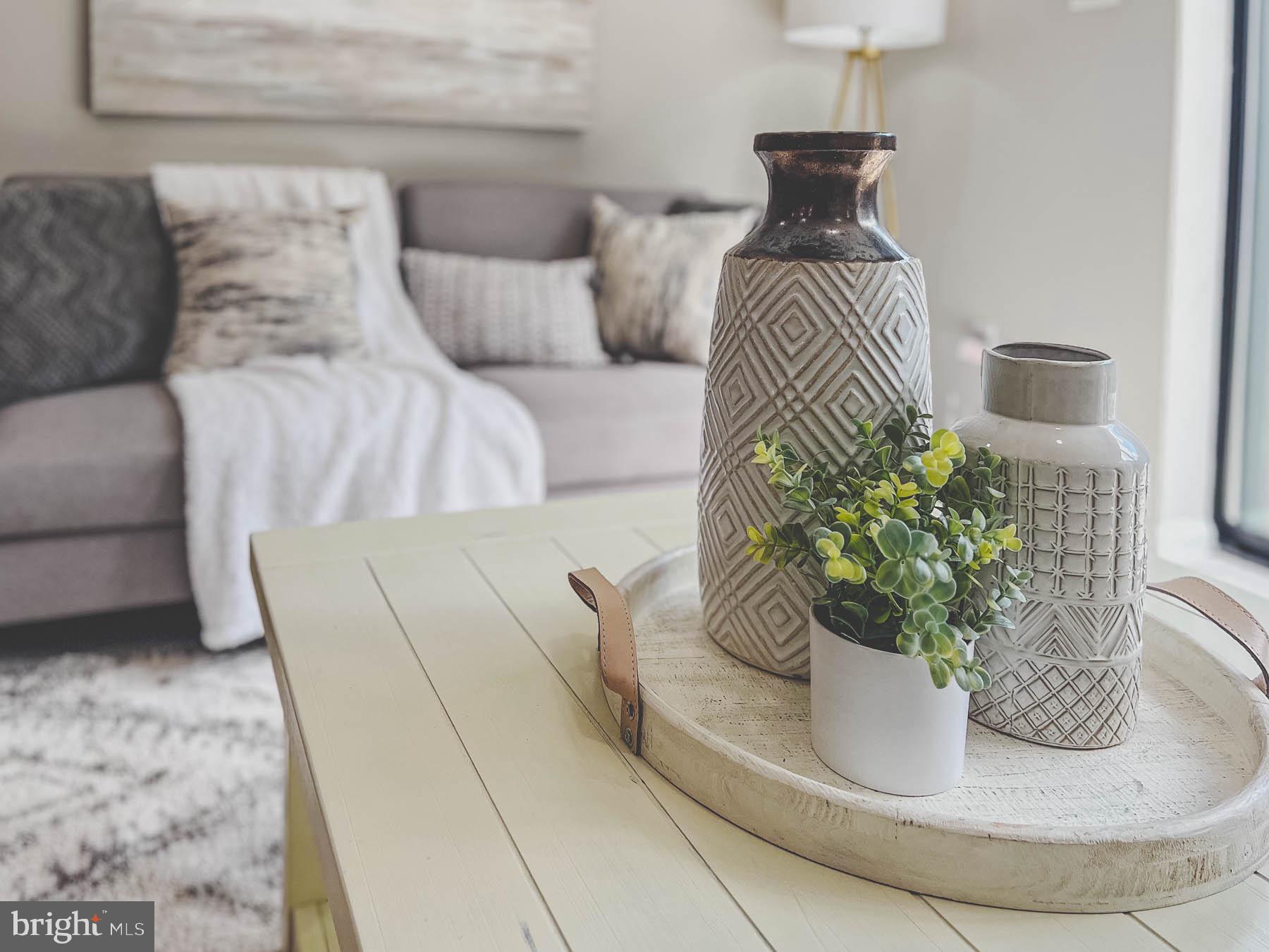 MAYWOOD MEWS - Residential