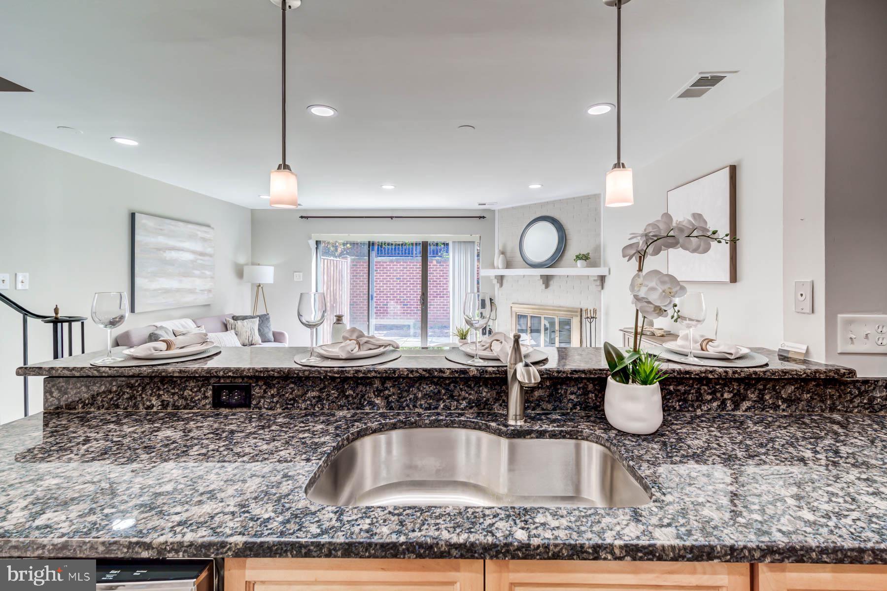 MAYWOOD MEWS - Residential