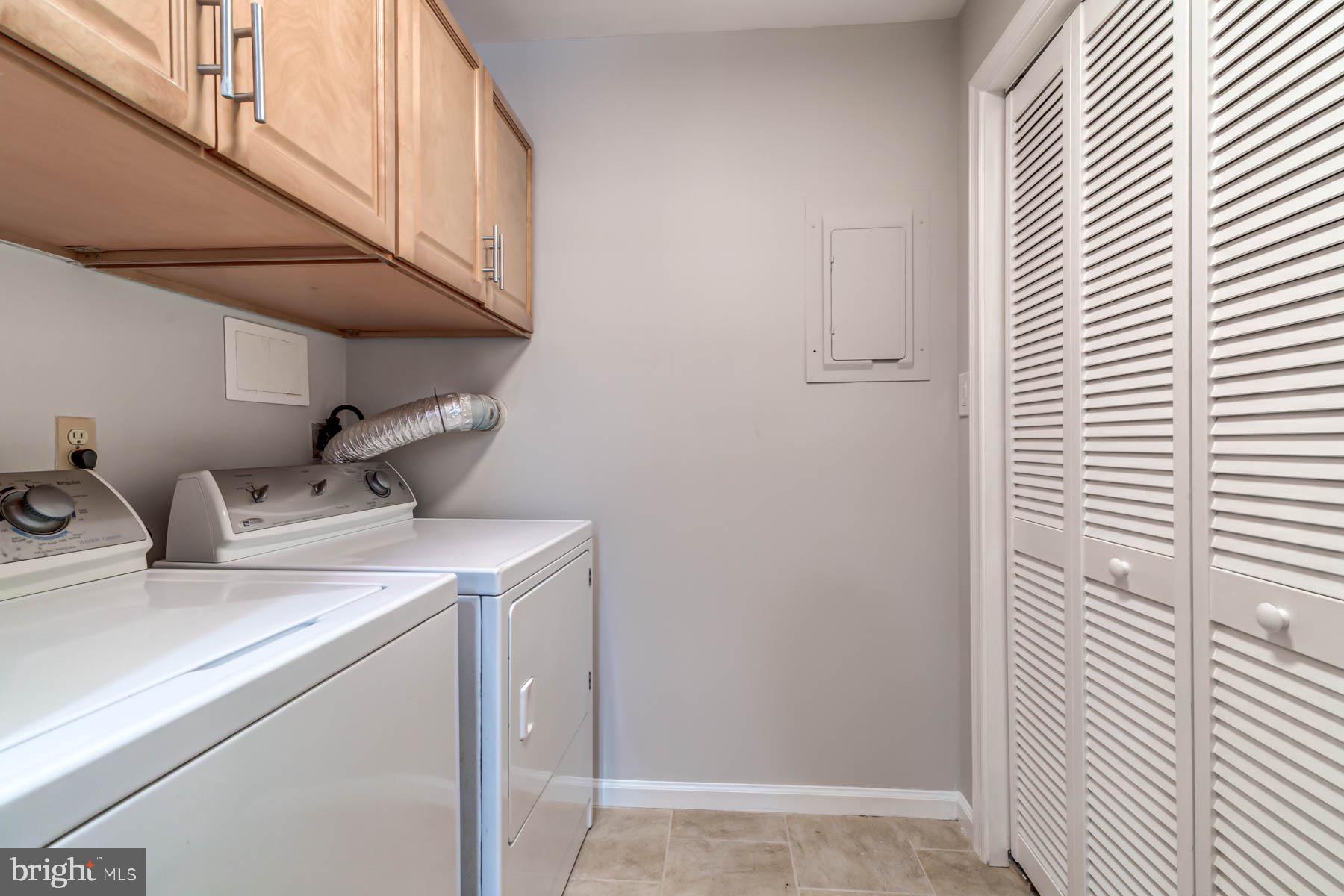 MAYWOOD MEWS - Residential