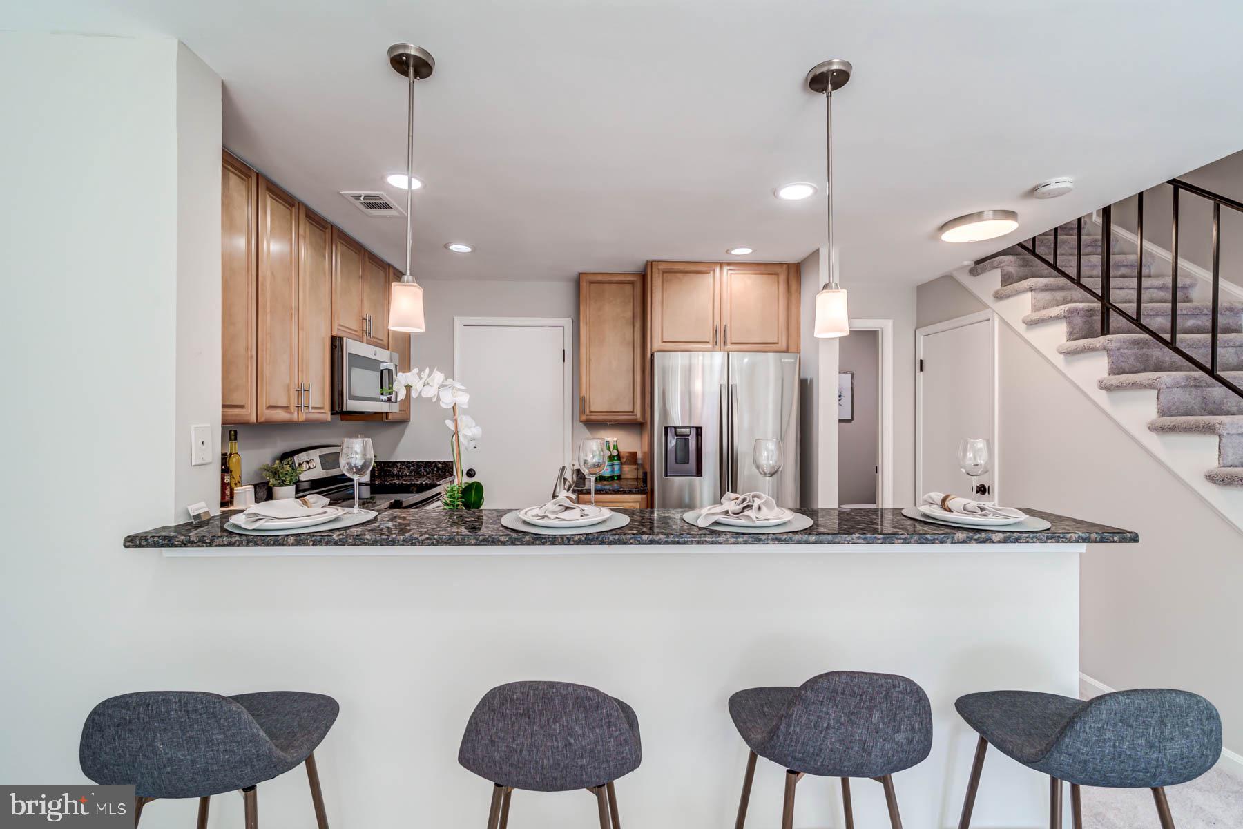 MAYWOOD MEWS - Residential