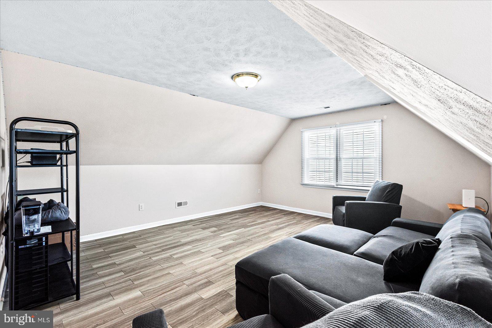 PELHAM'S CROSSING - Residential