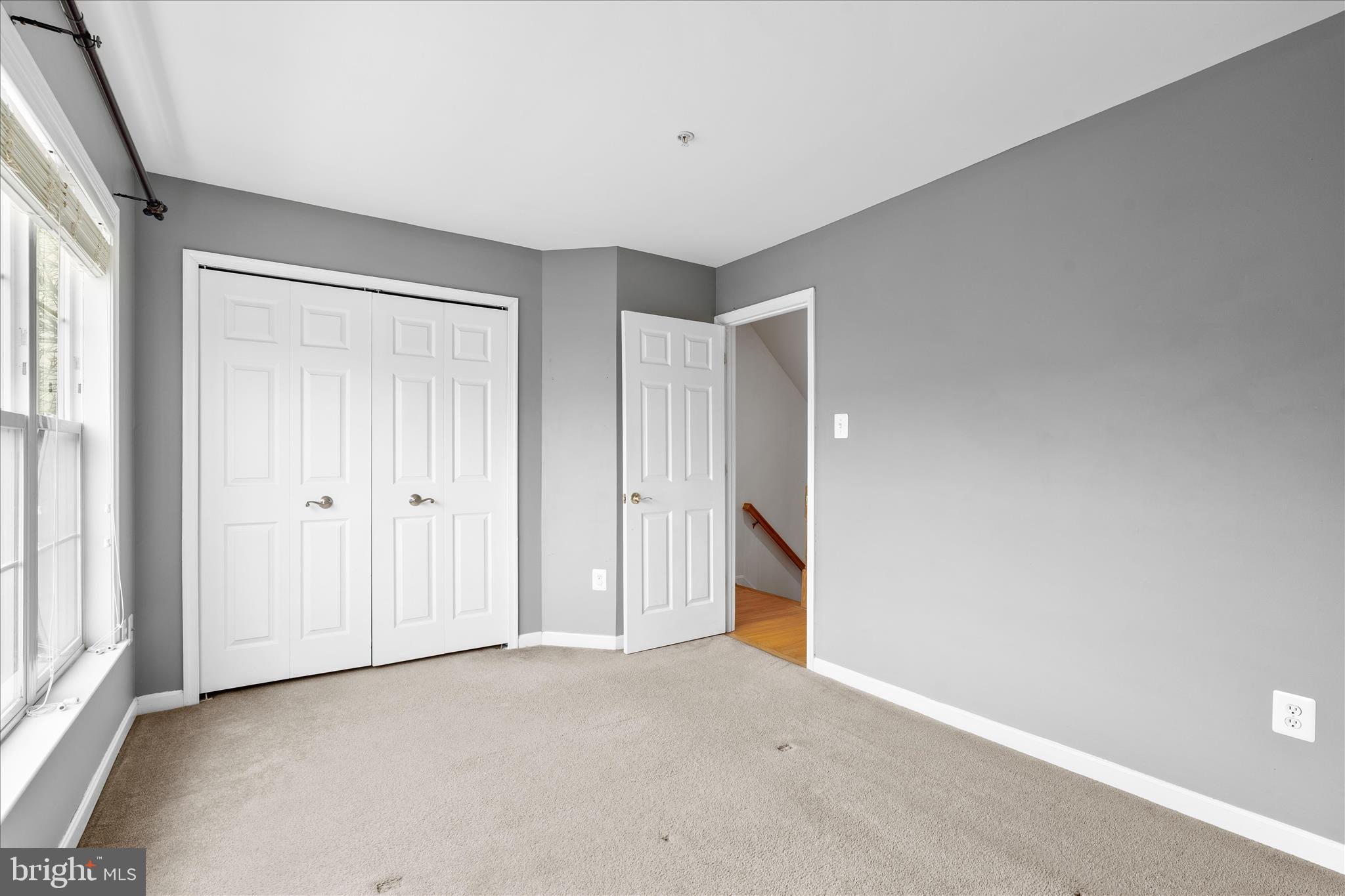 BALLENGER CREEK CENTER POND - Residential