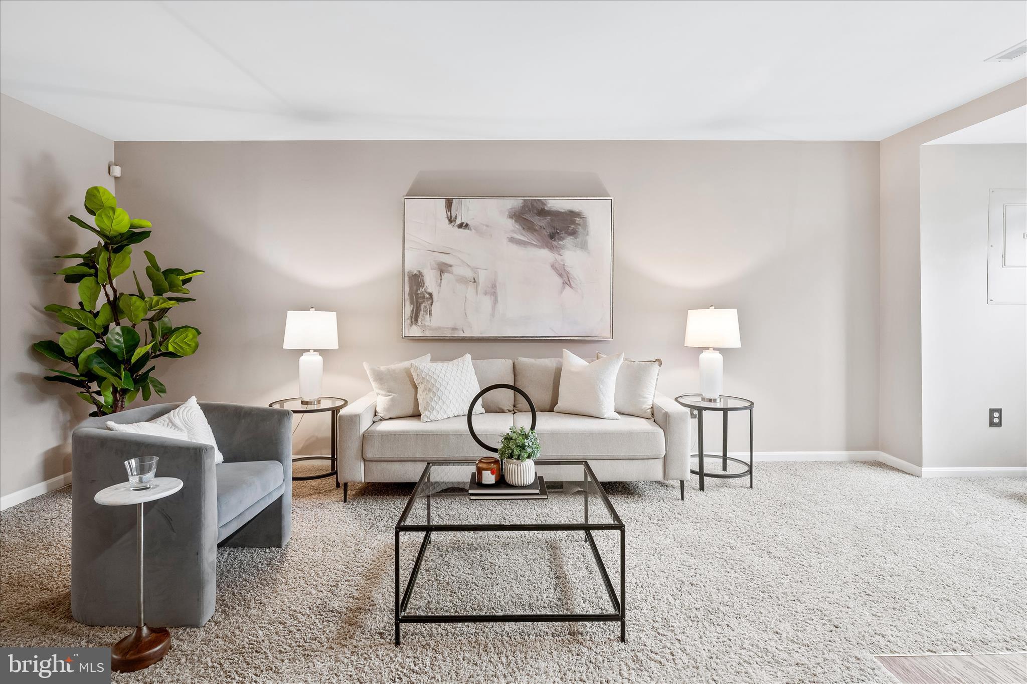 BALLENGER CREEK CENTER POND - Residential