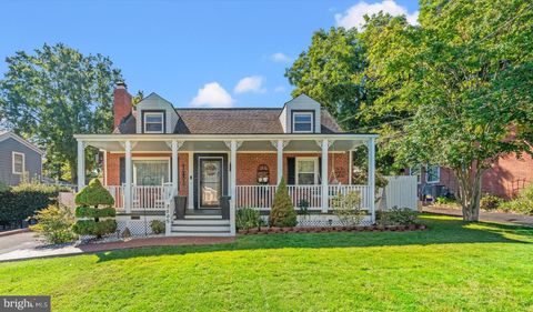 2605 PHILLIPS DRIVE ALEXANDRIA VA 22306