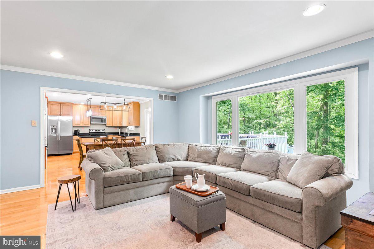 309 BAKER DRIVE