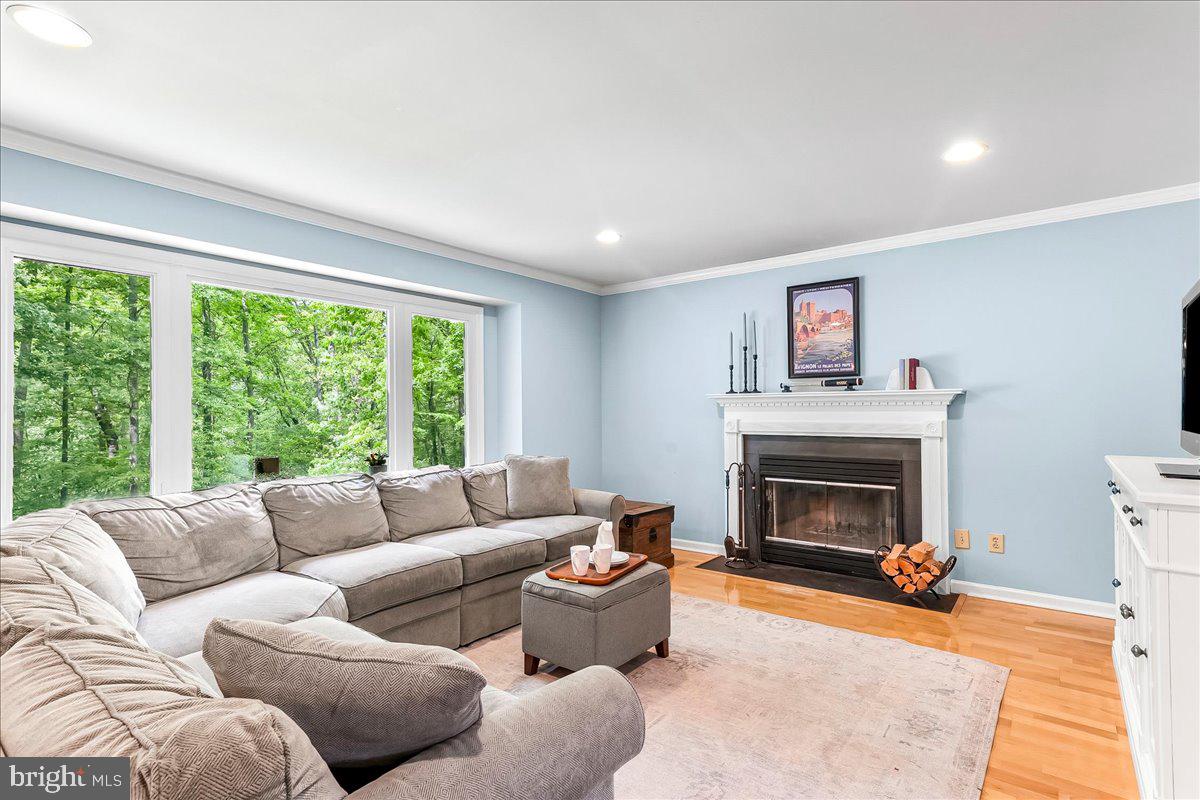 309 BAKER DRIVE