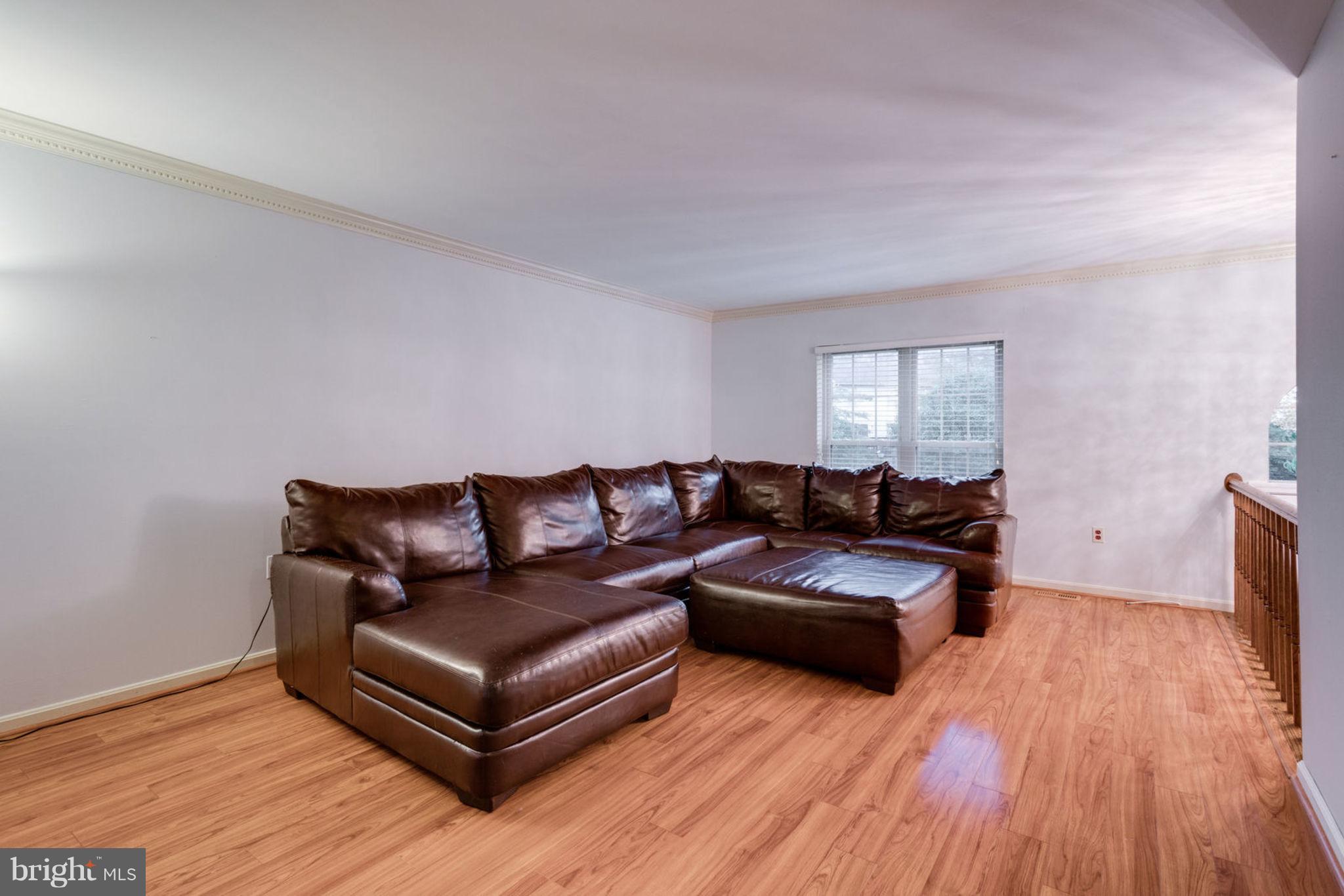 MT WOODLEY MANOR - Residential