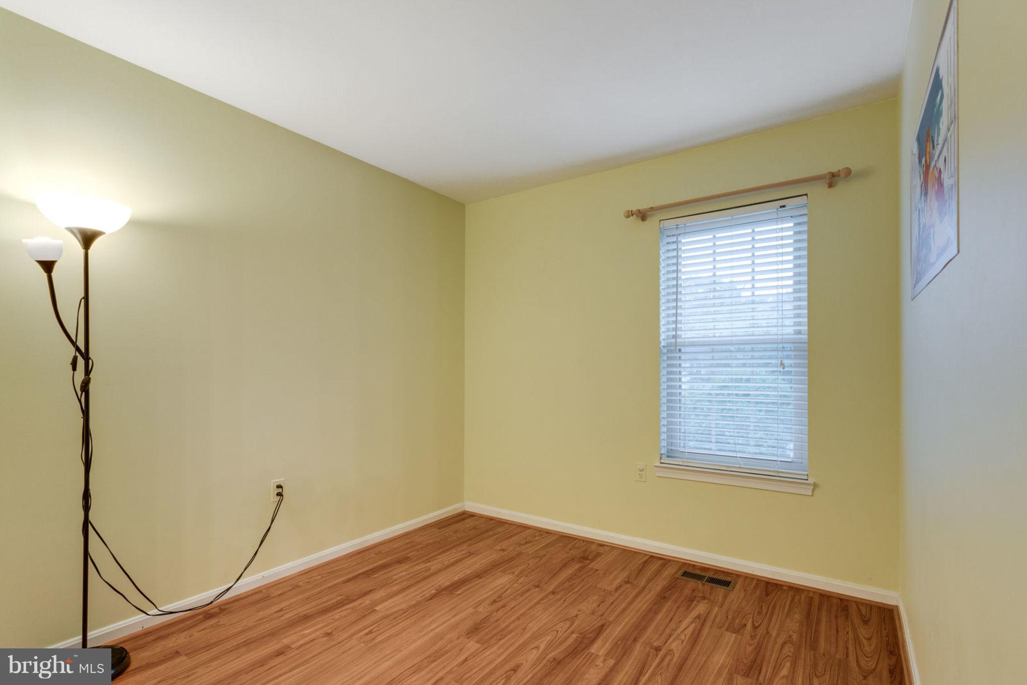 MT WOODLEY MANOR - Residential