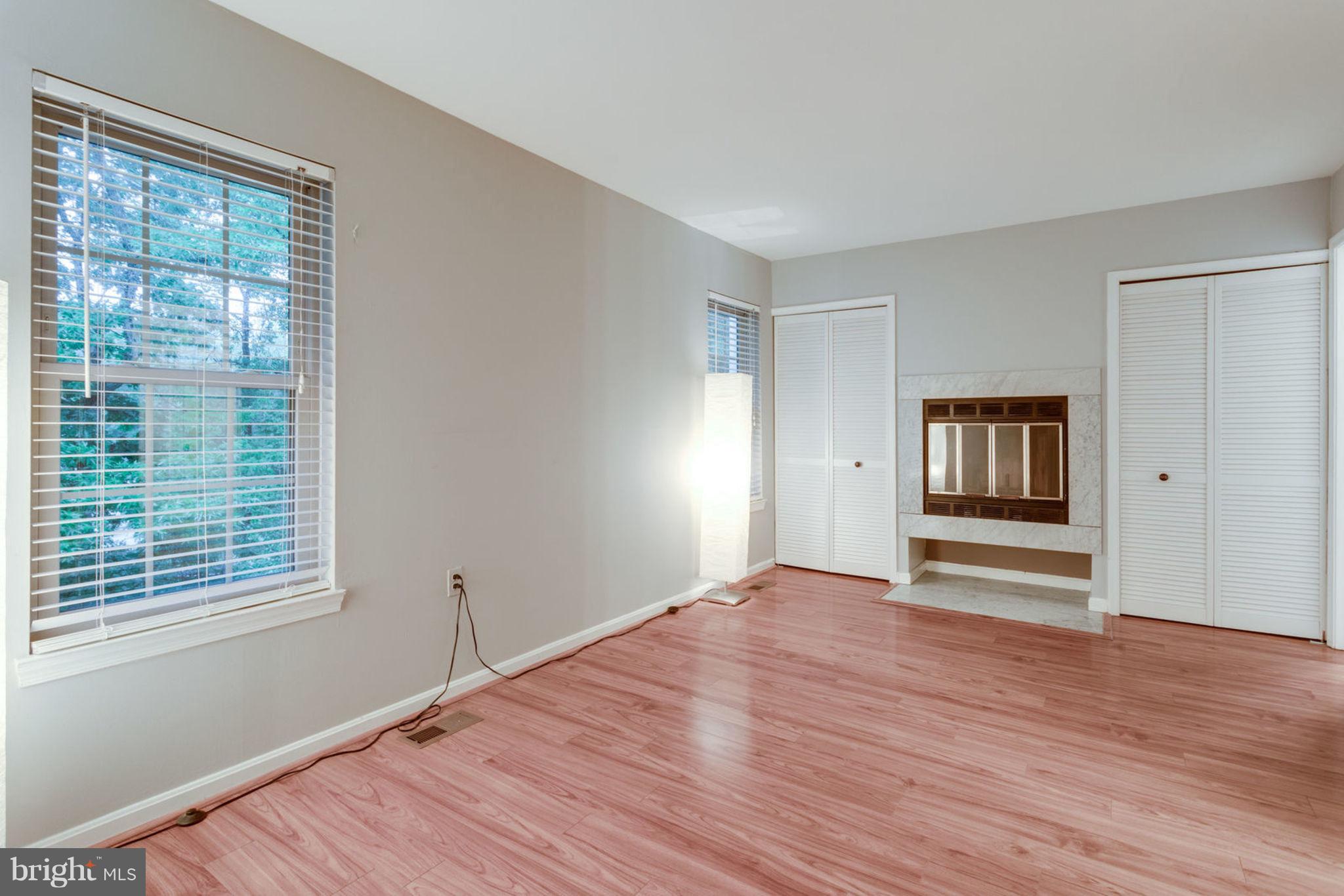 MT WOODLEY MANOR - Residential