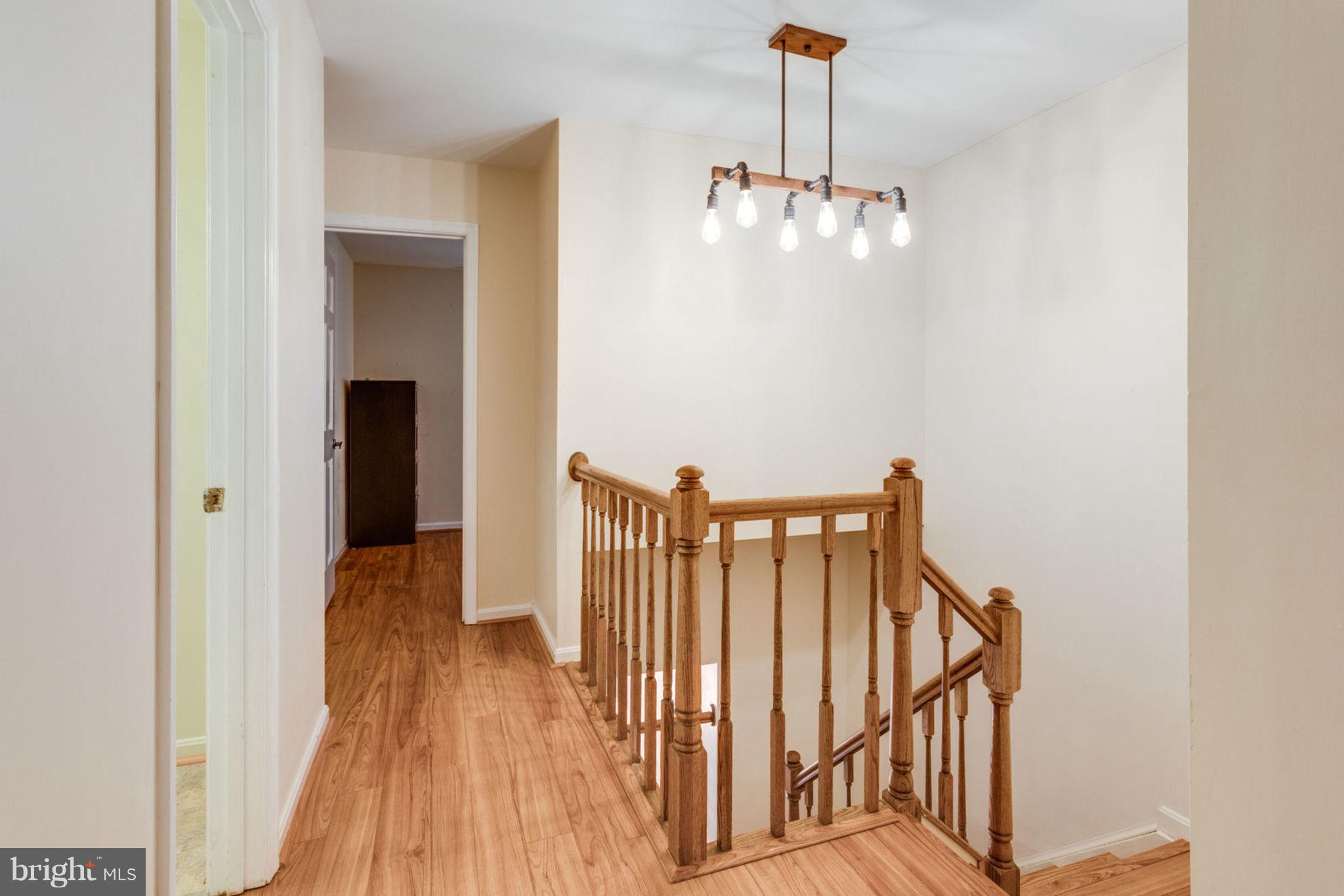 MT WOODLEY MANOR - Residential