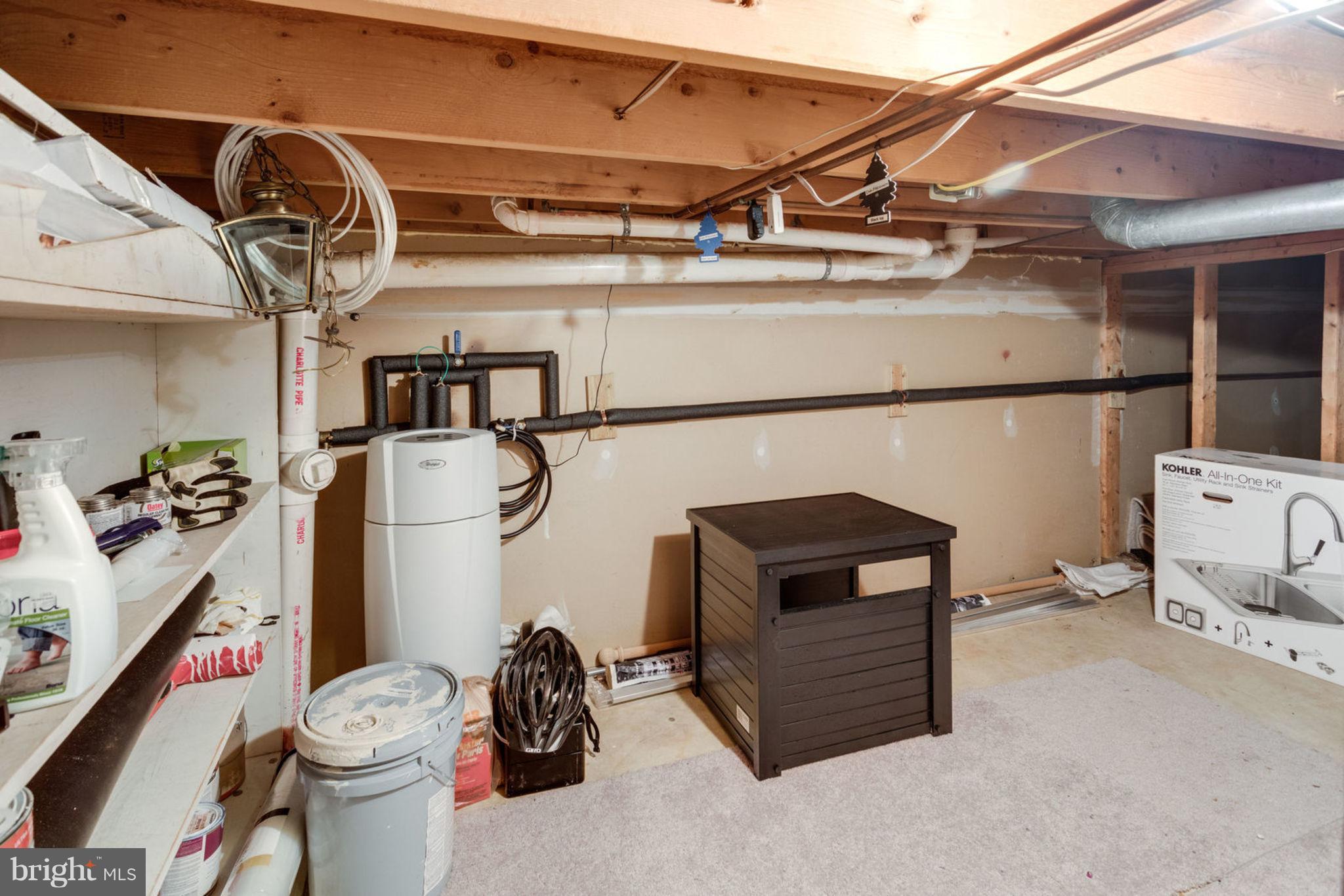 MT WOODLEY MANOR - Residential