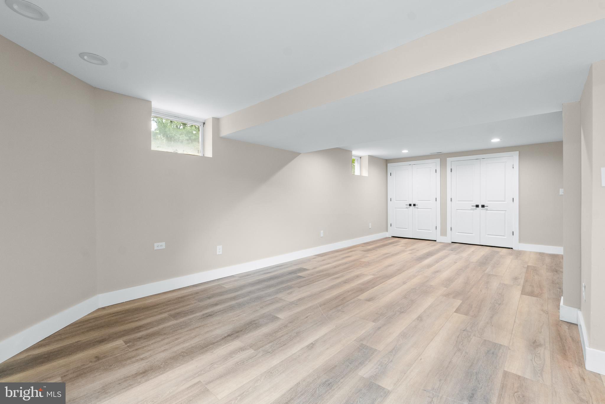 PARKTON - Residential
