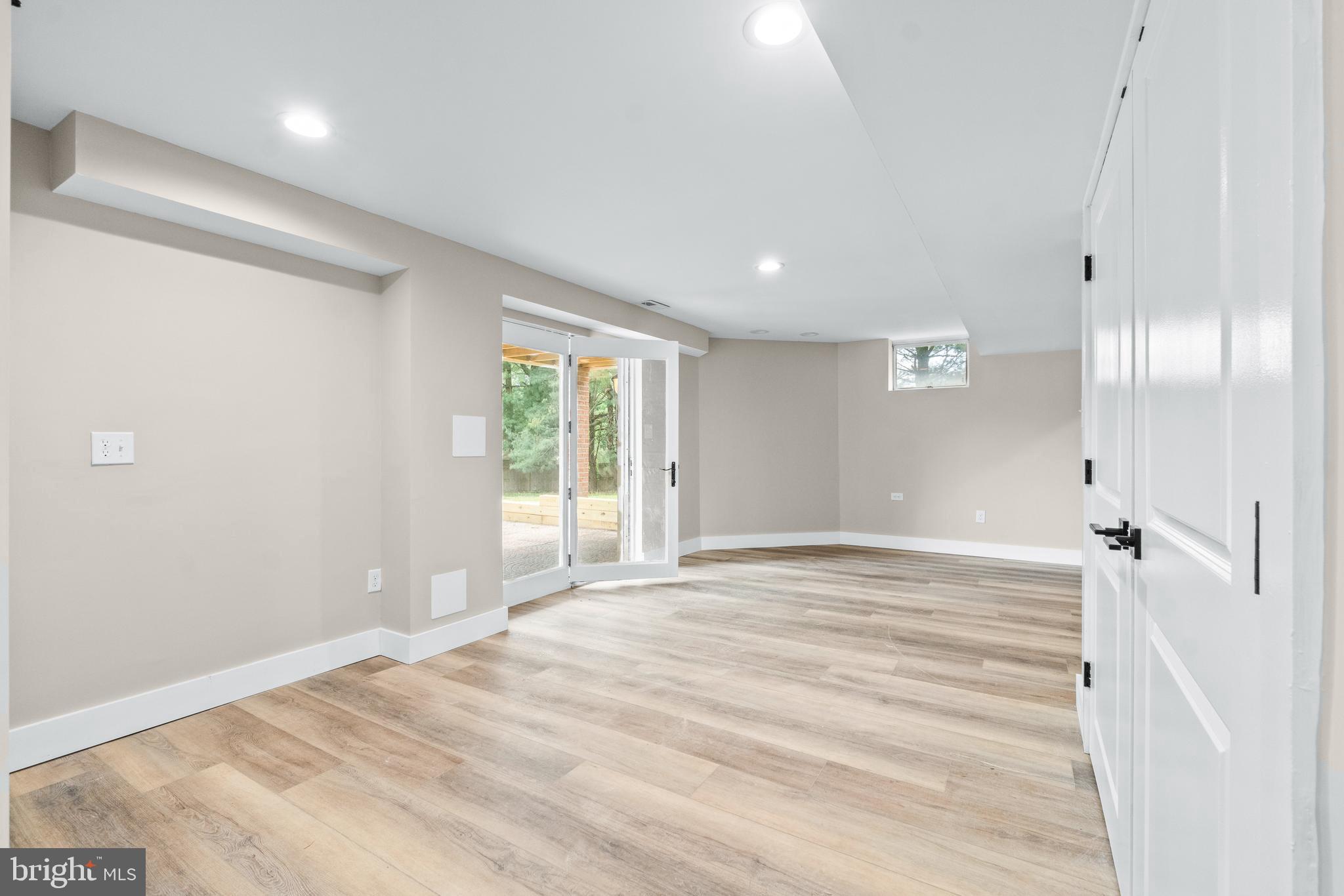 PARKTON - Residential