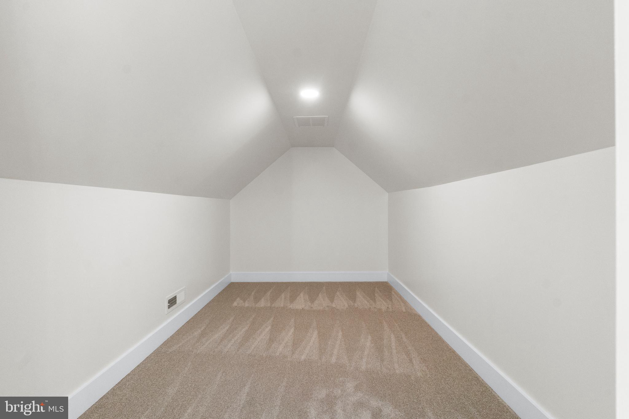PARKTON - Residential